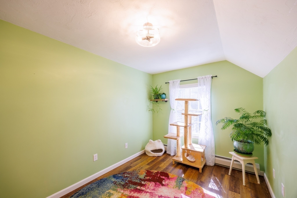 328 East County Rd