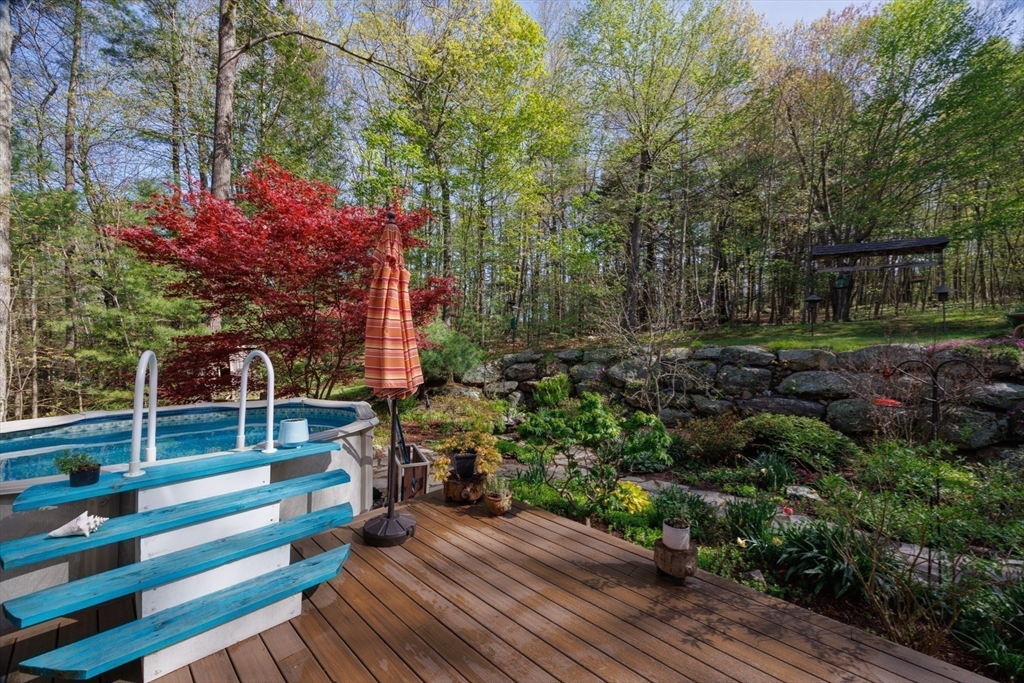 328 East County Rd