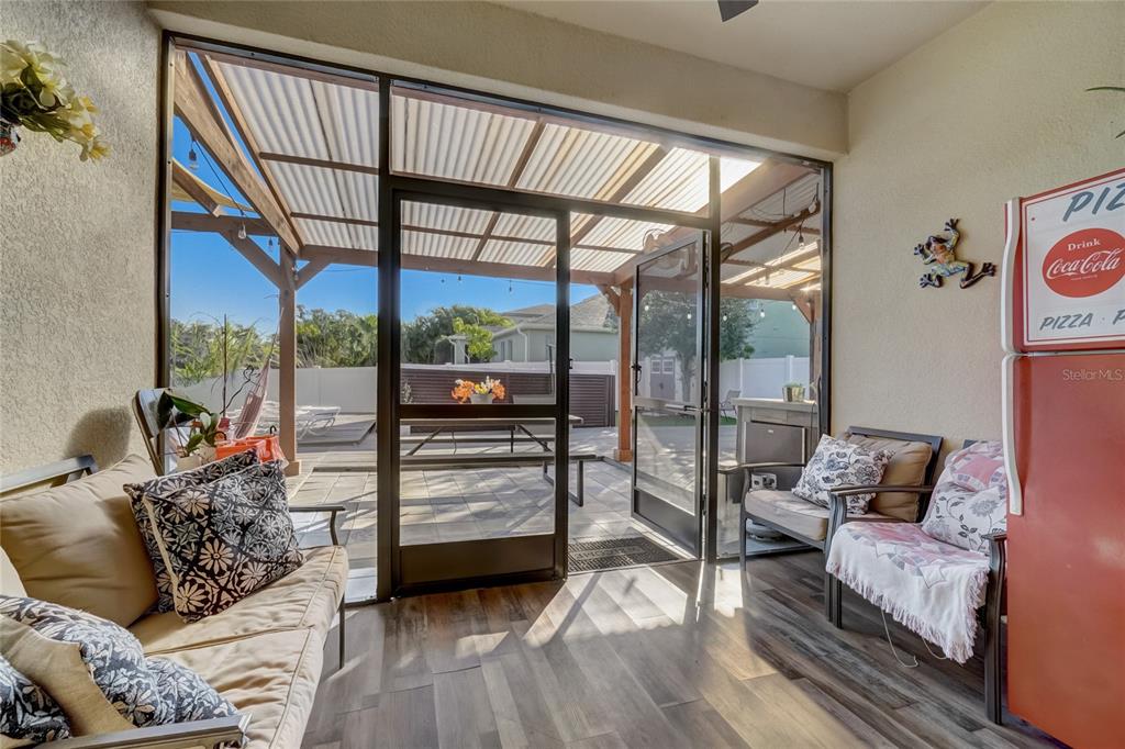 2776 CORBEL LOOP