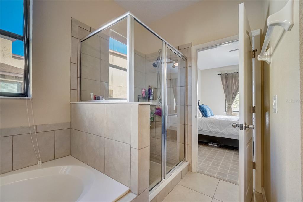 2776 CORBEL LOOP