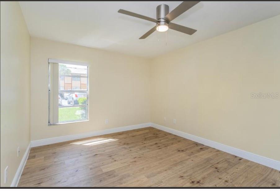 4806 S SEMORAN BLVD #201