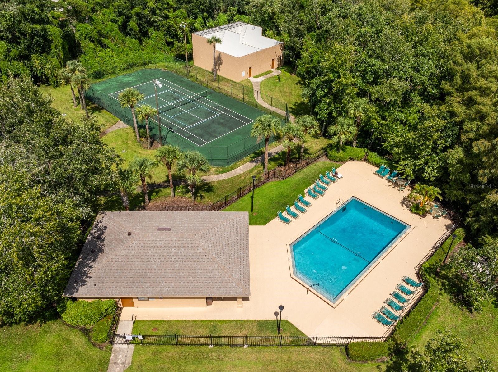 4806 S SEMORAN BLVD #201