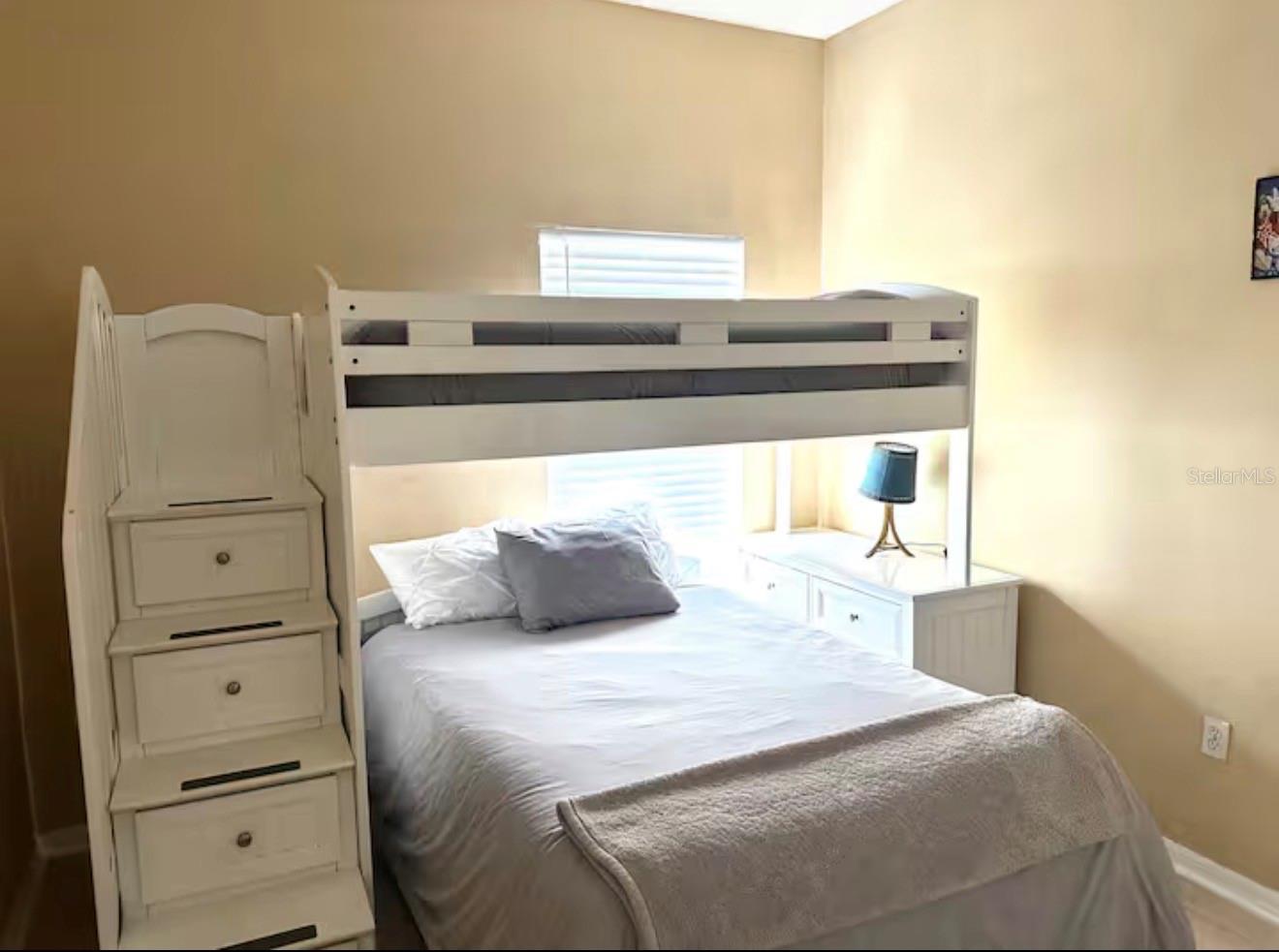 5212 JASMINE TRACE LN