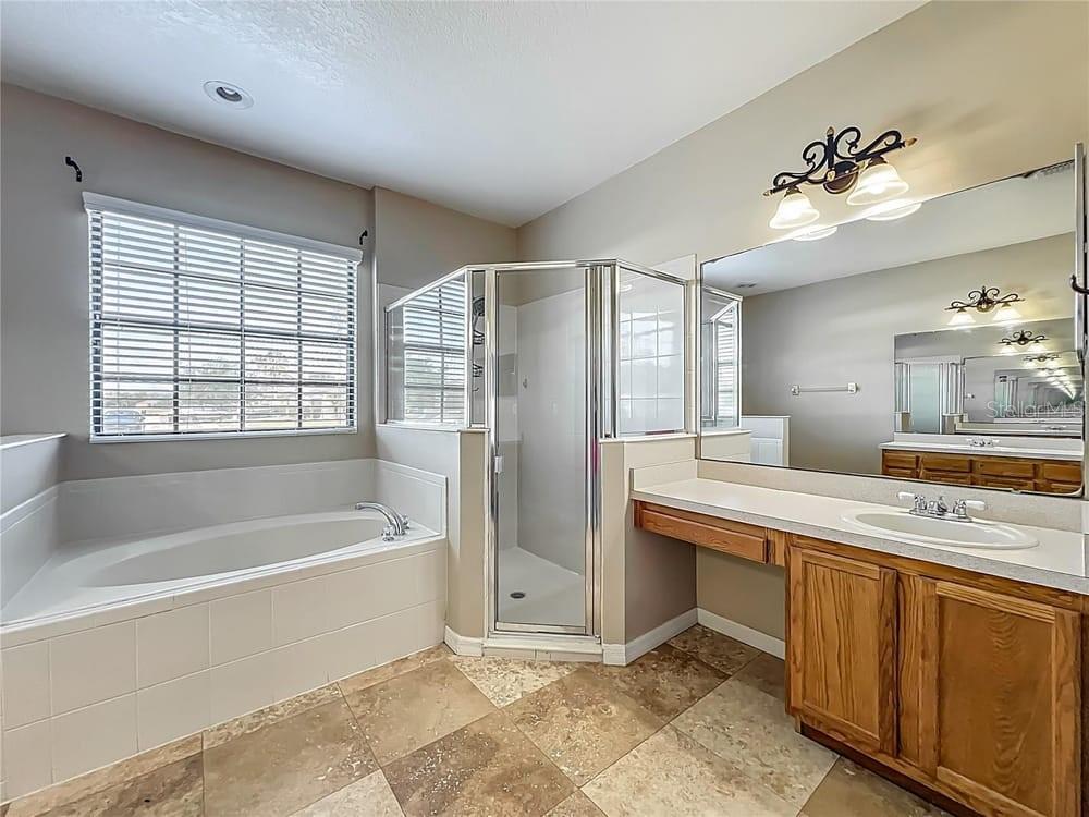 2831 VILLAGE PINE TER