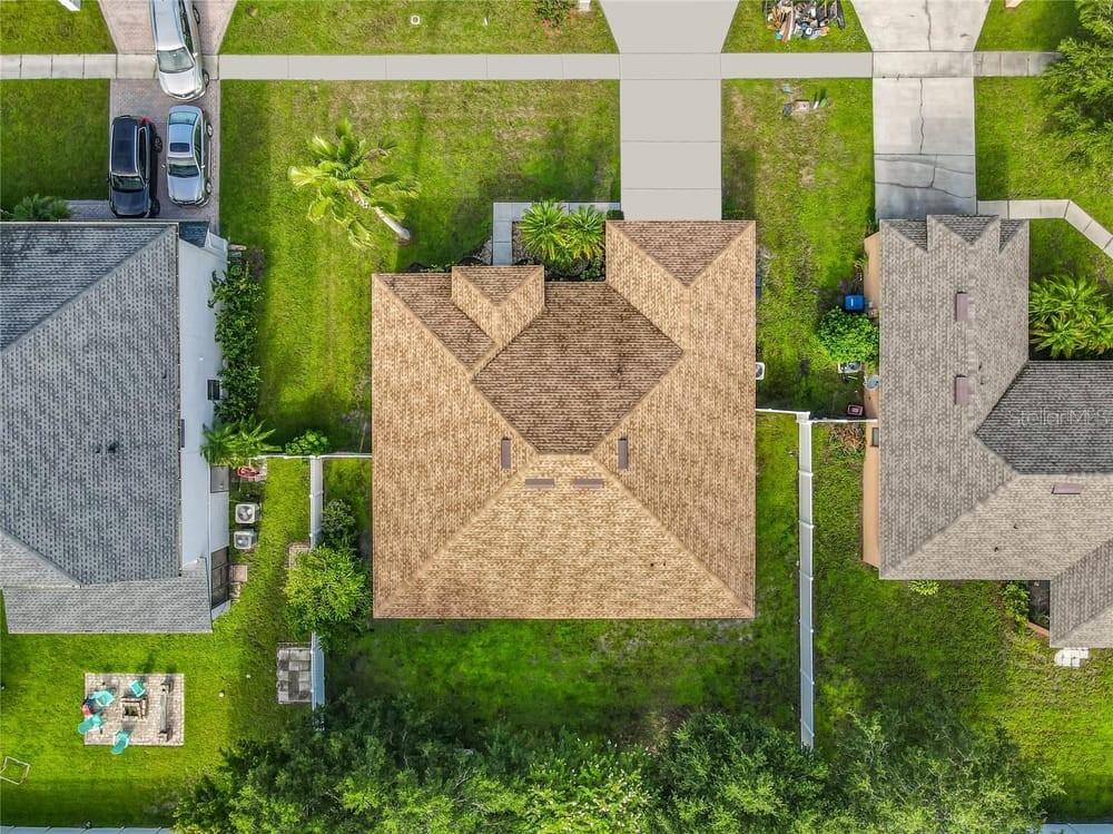 2831 VILLAGE PINE TER