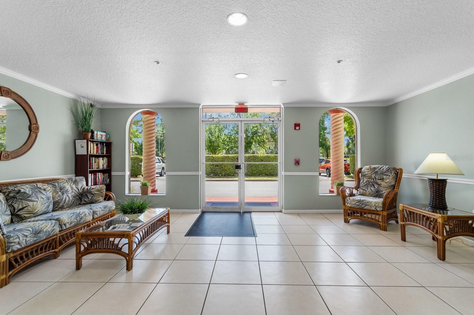 1150 CARMEL CIR #106