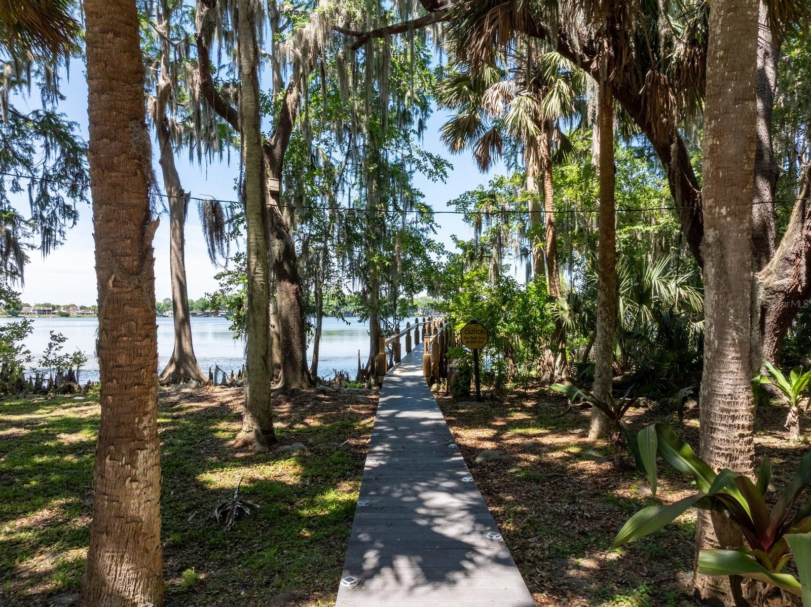 1150 CARMEL CIR #106