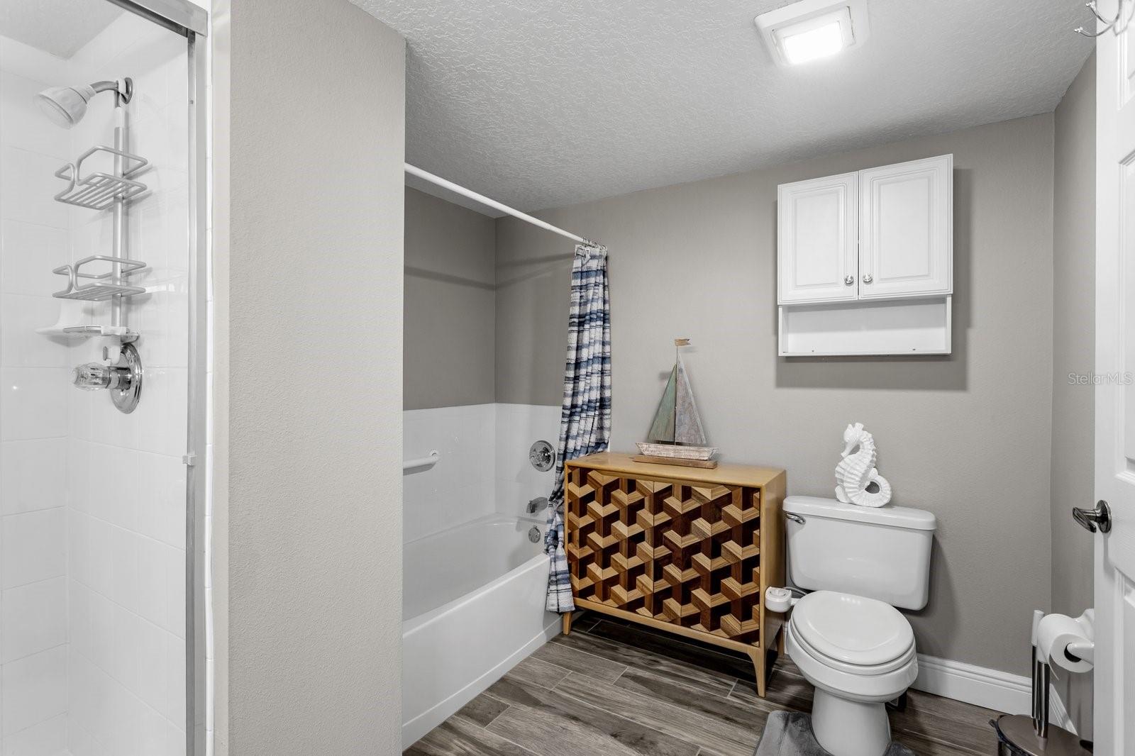 1150 CARMEL CIR #106