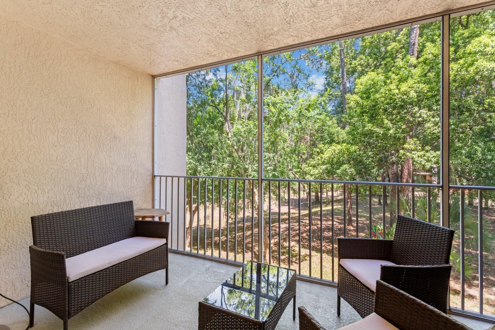 1150 CARMEL CIR #106