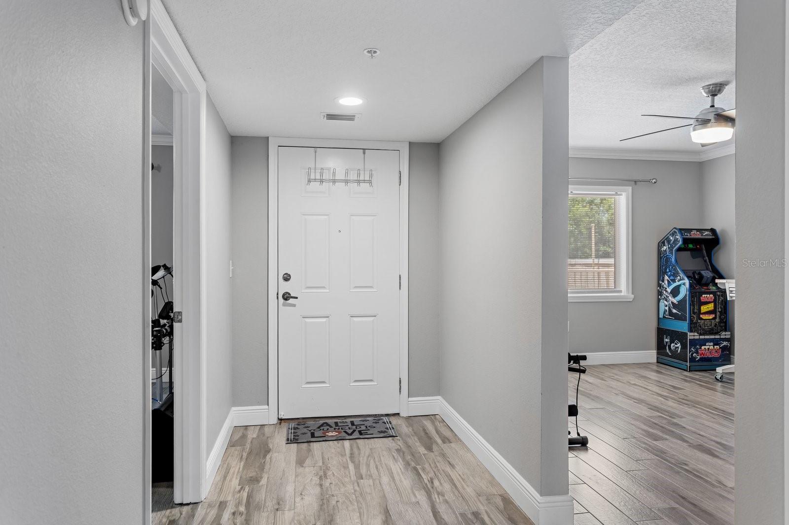 1150 CARMEL CIR #106