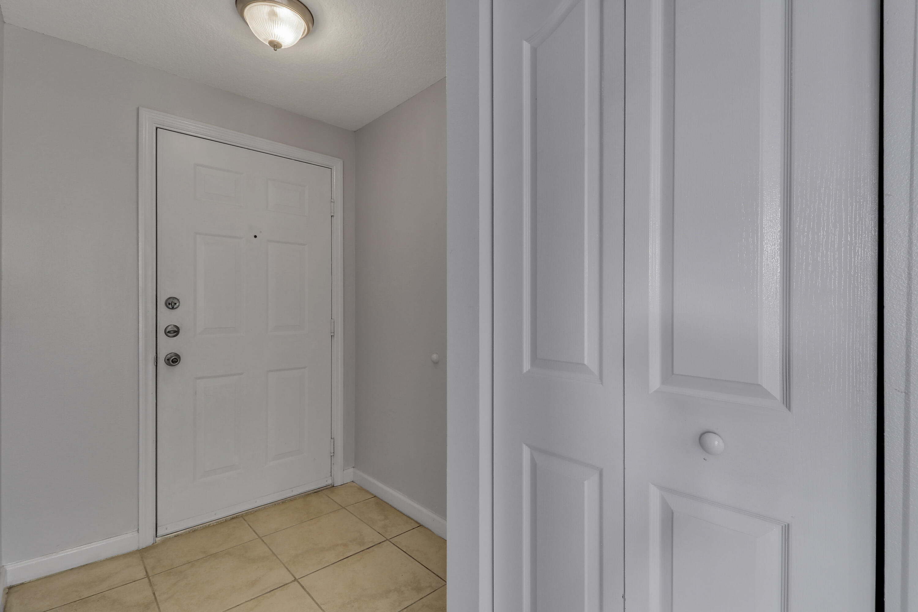 4302 Myrtlewood Circle E