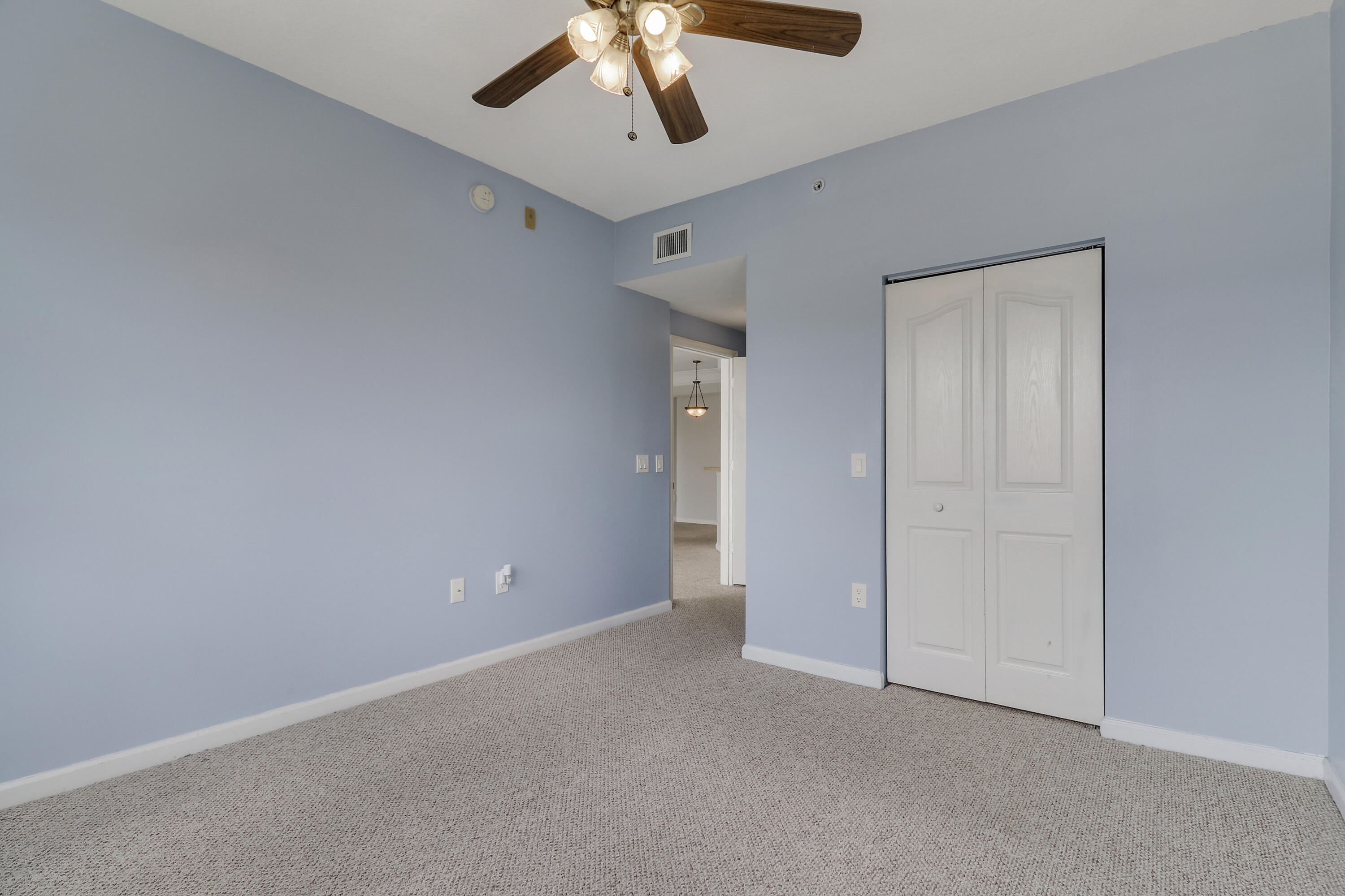 4302 Myrtlewood Circle W