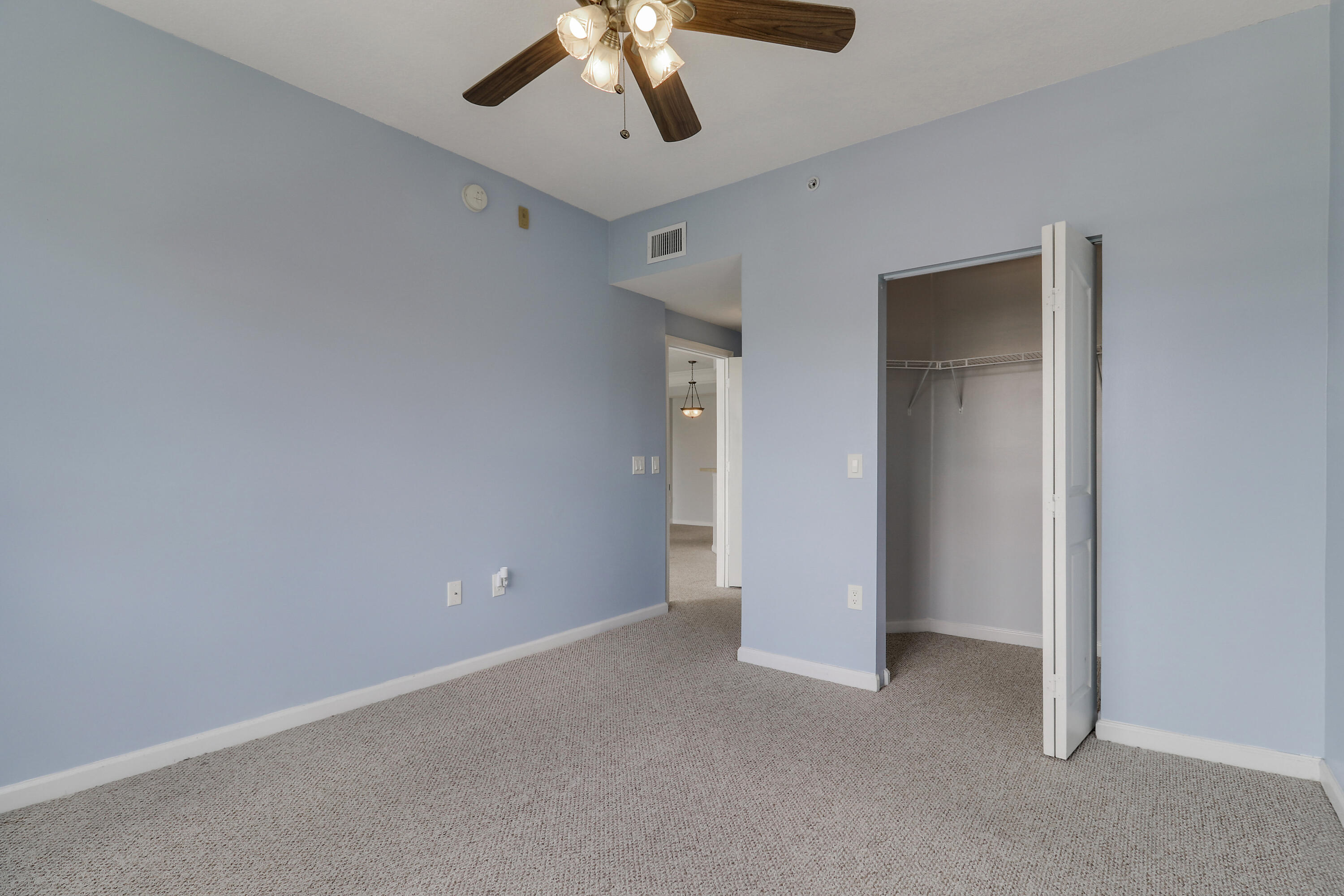 4302 Myrtlewood Circle W