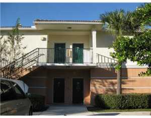 8112 Myrtlewood Circle W