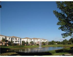 8112 Myrtlewood Circle W