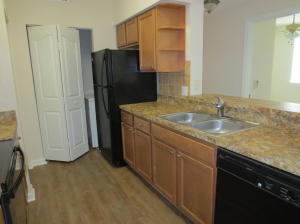 8112 Myrtlewood Circle W