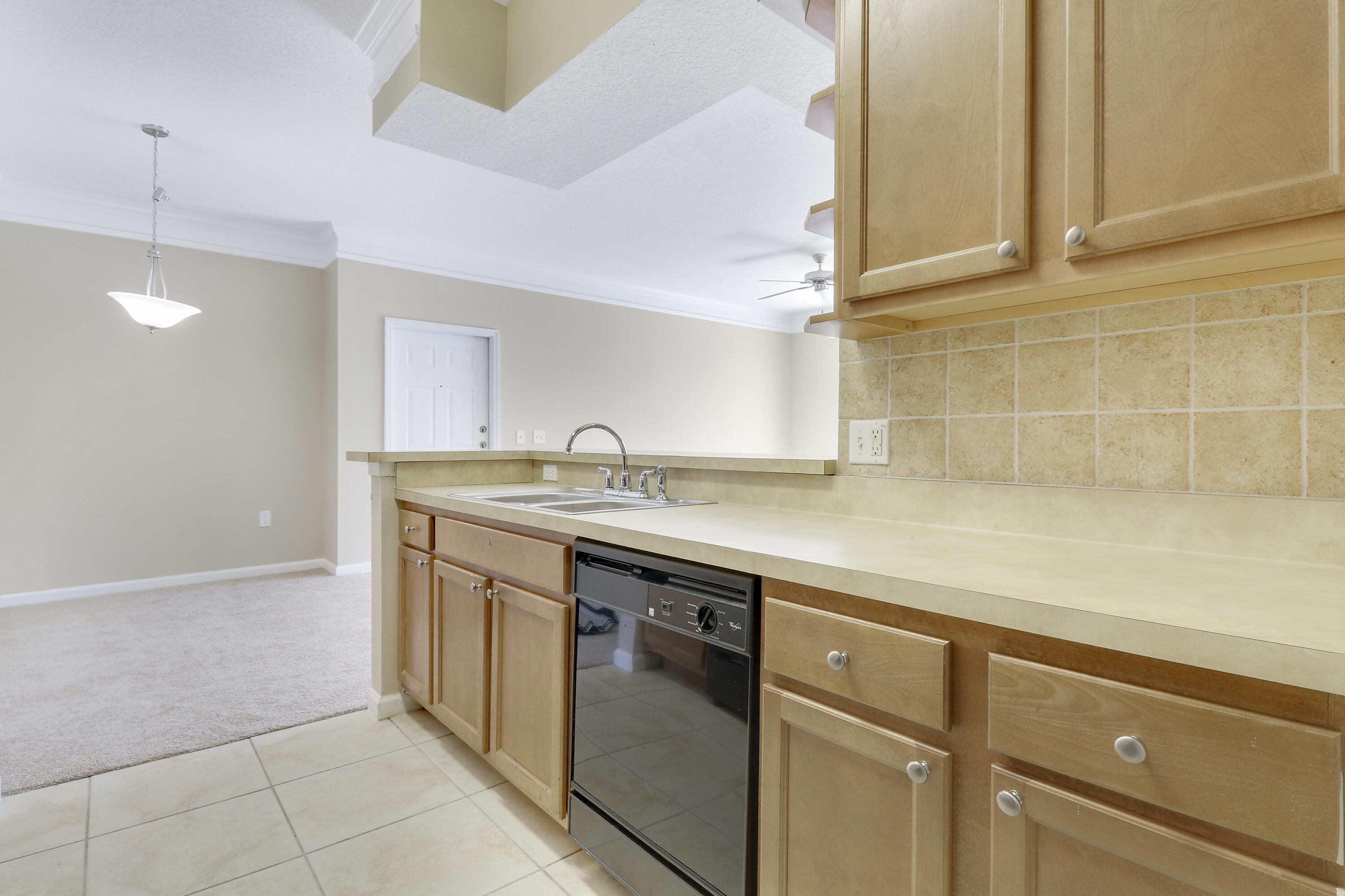 9211 Myrtlewood Circle W