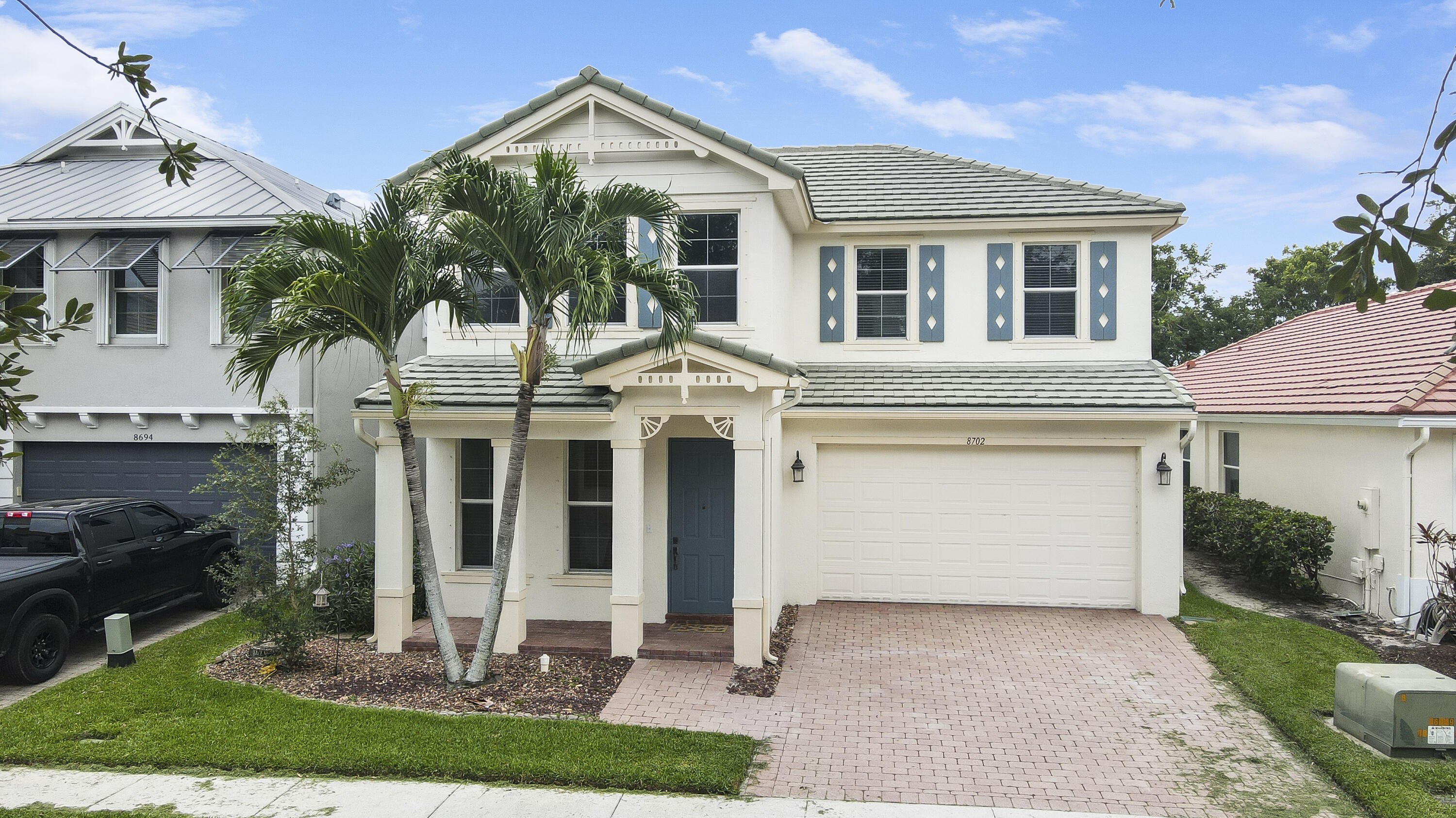 8702 Tally Ho Lane