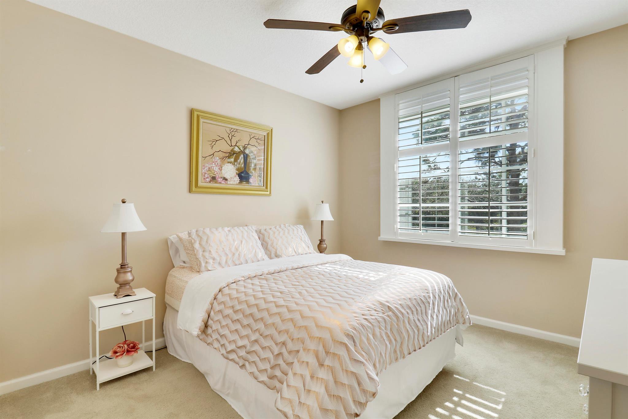 1212 Myrtlewood Circle E