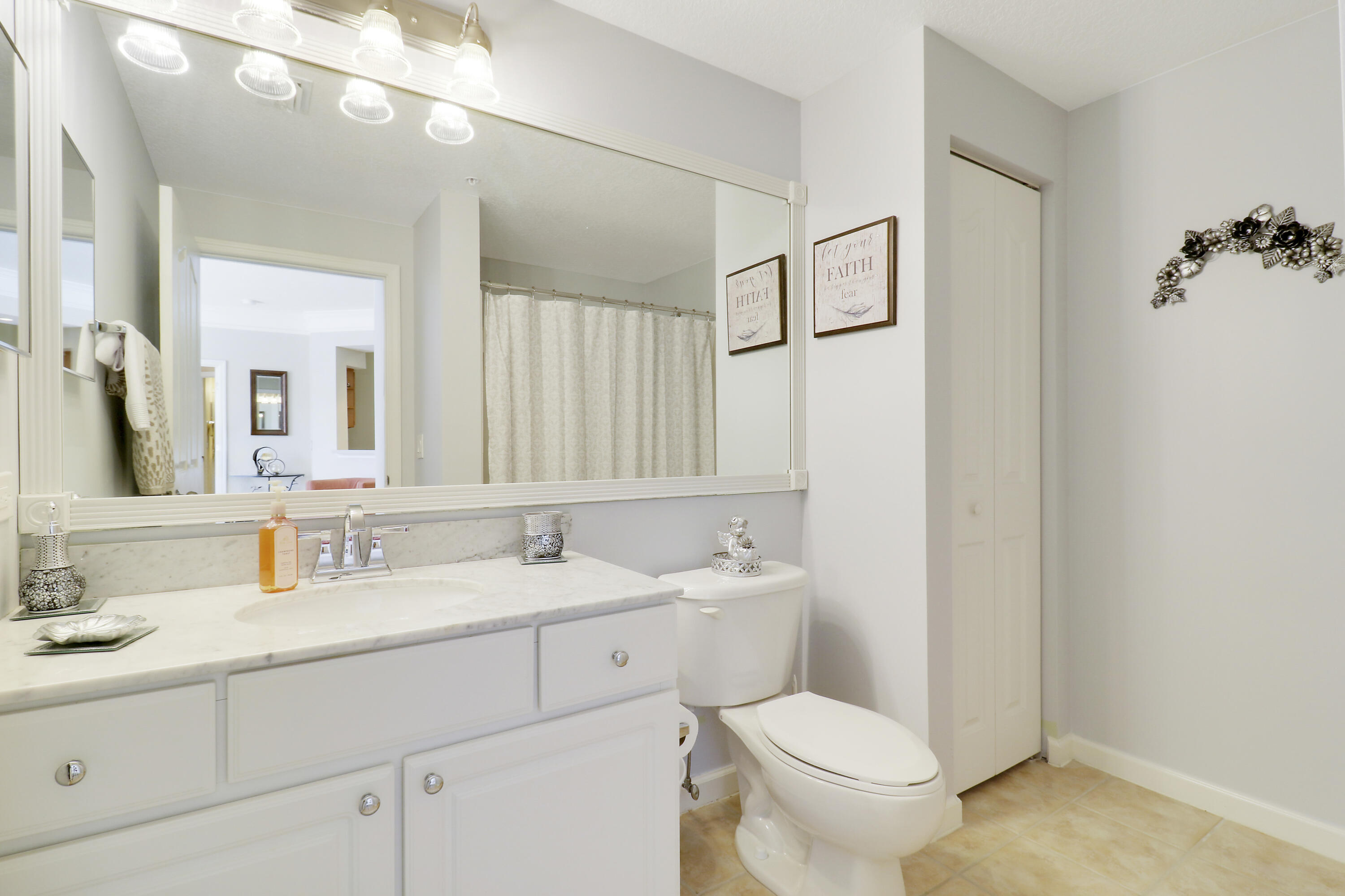 1212 Myrtlewood Circle E