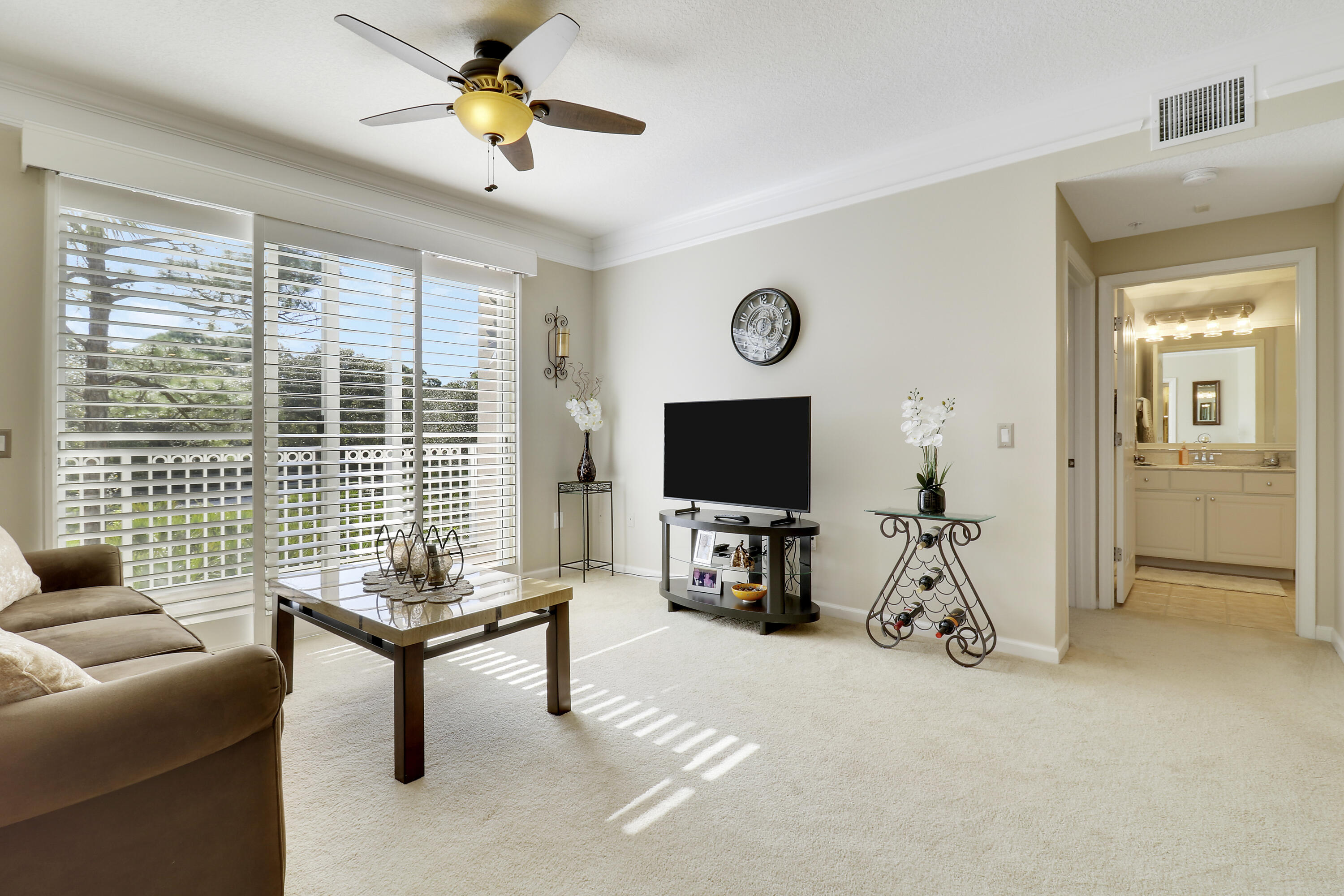 1212 Myrtlewood Circle E