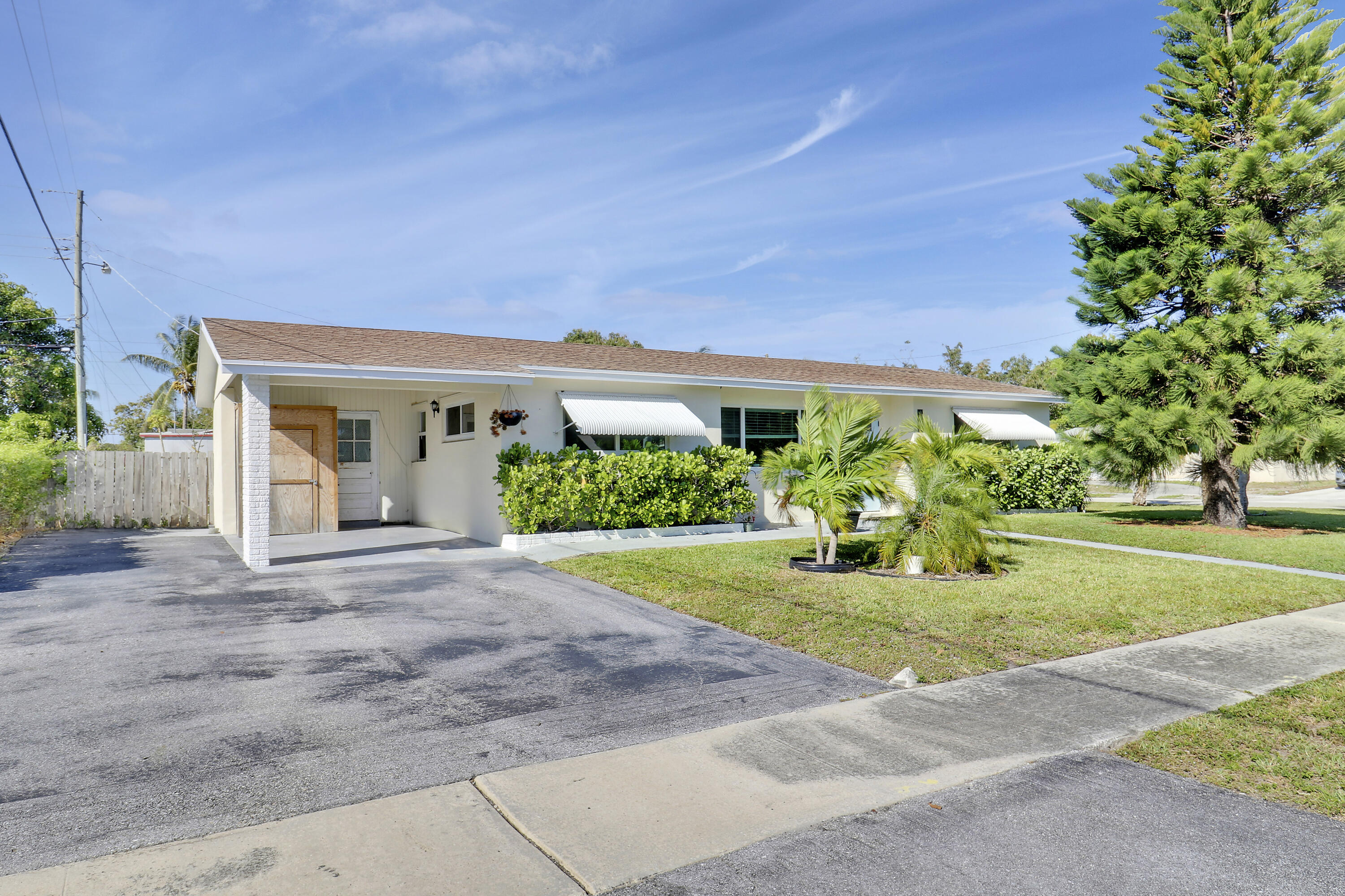 230 W 19th Street