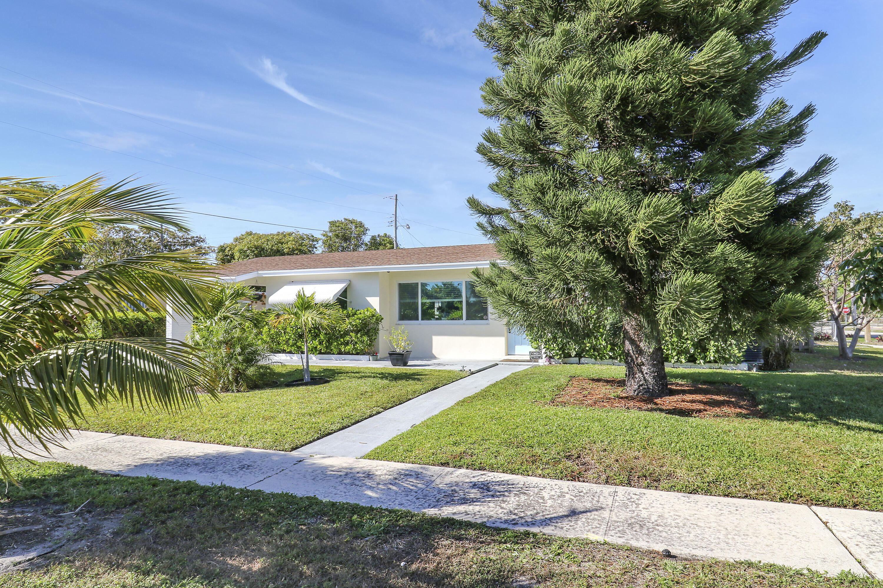 230 W 19th Street