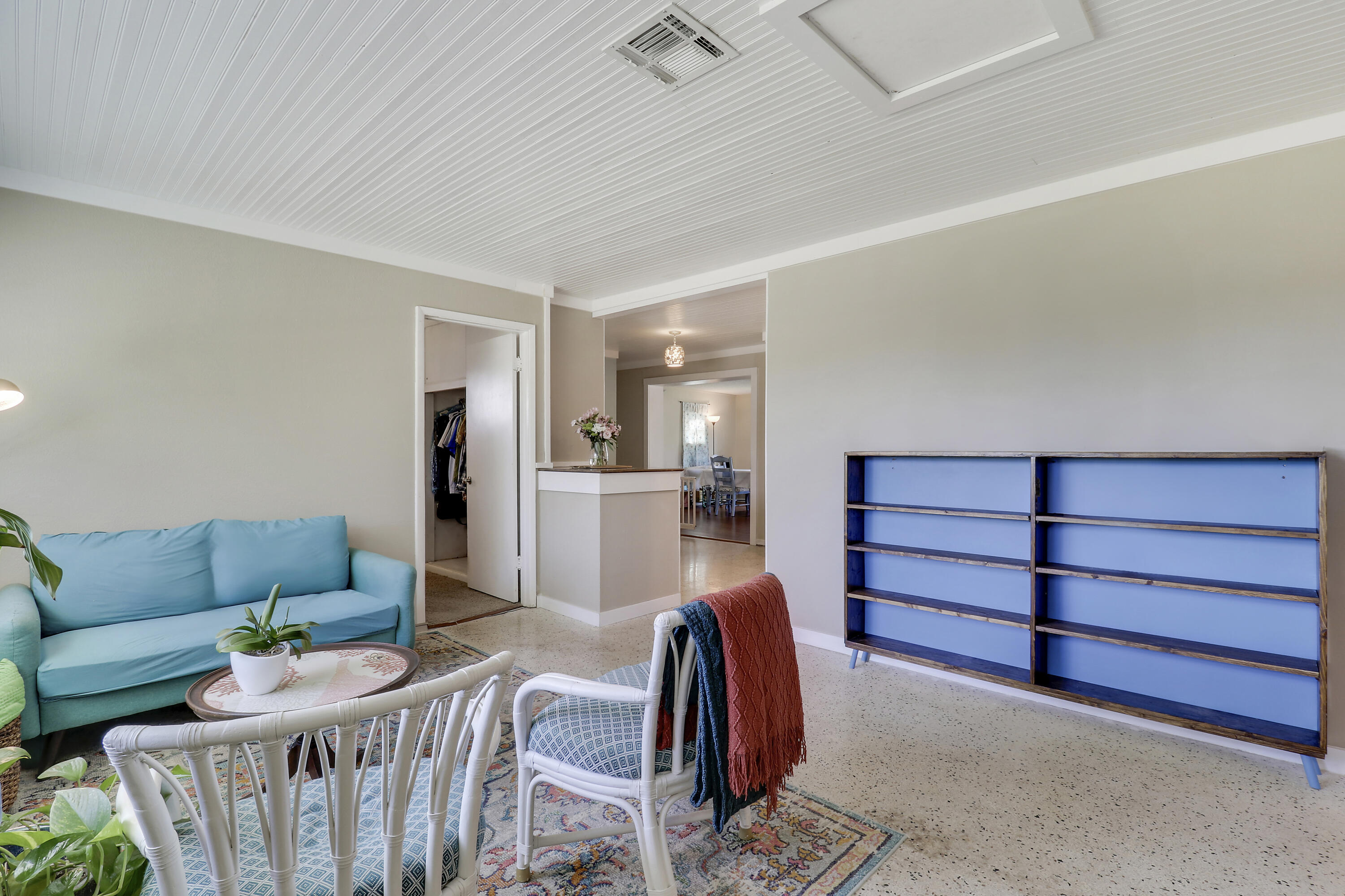230 W 19th Street