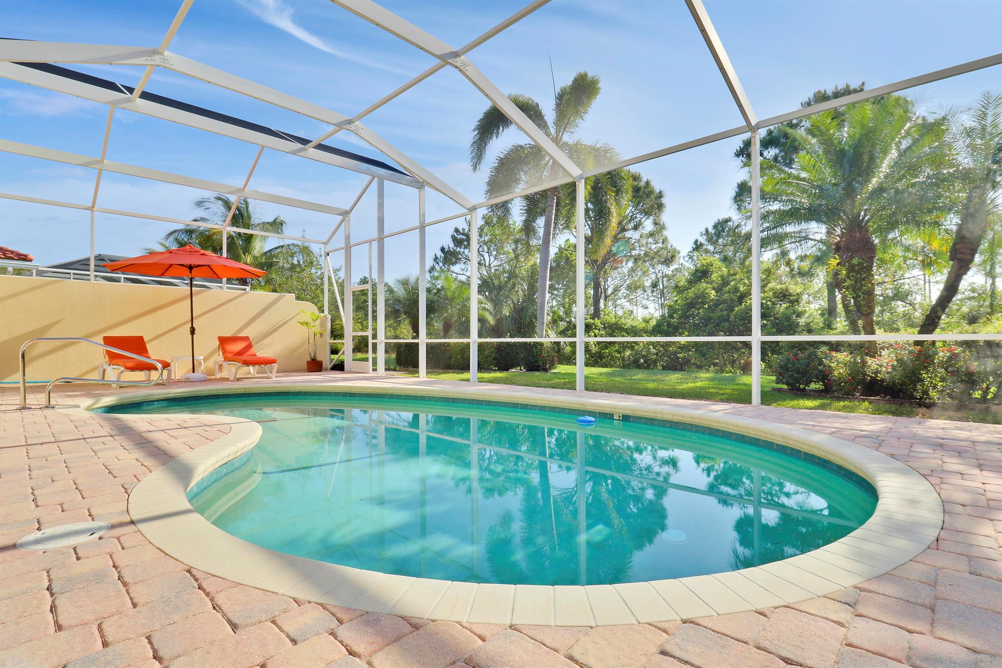 8657 SE Nicolete Lane