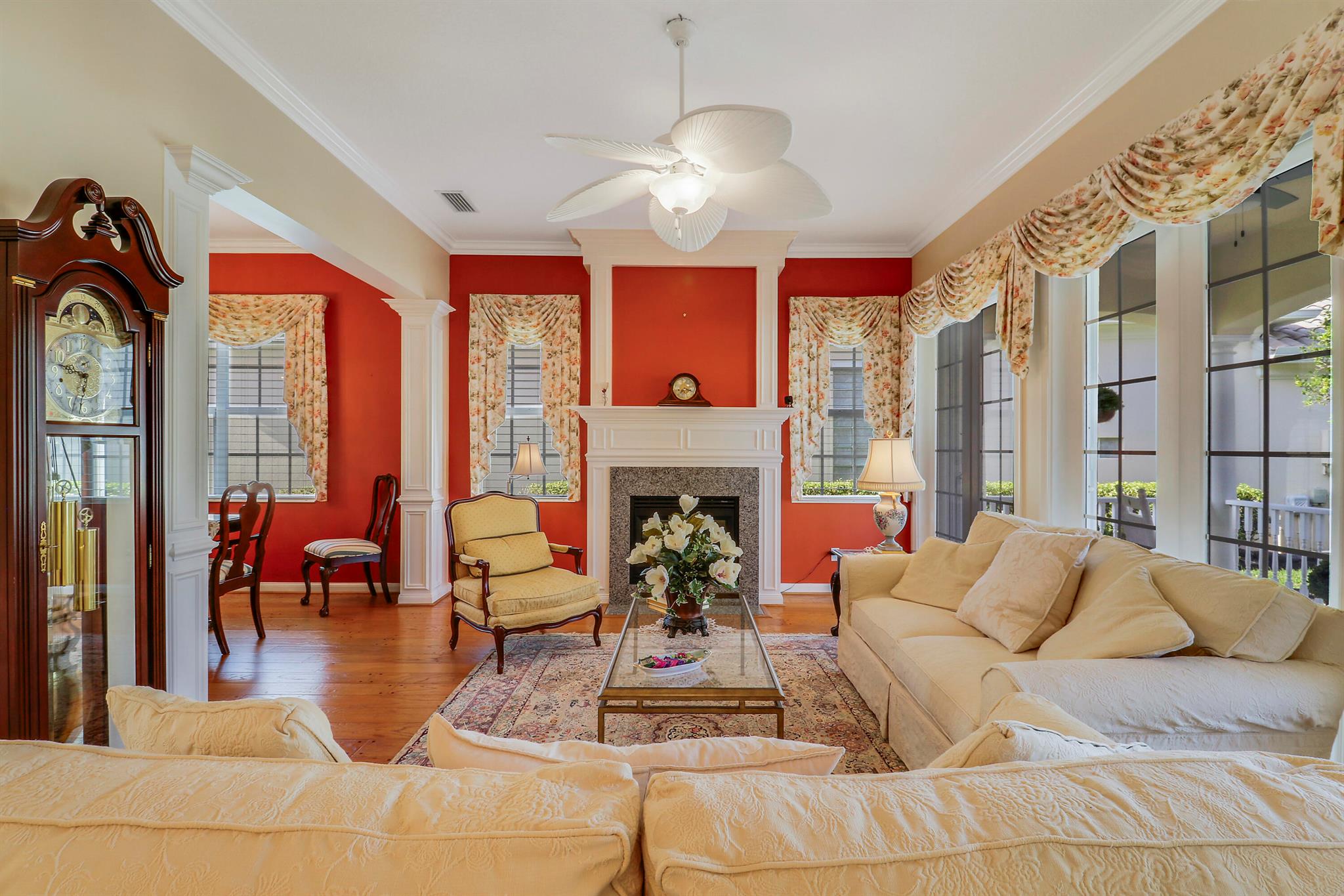 8657 SE Nicolete Lane