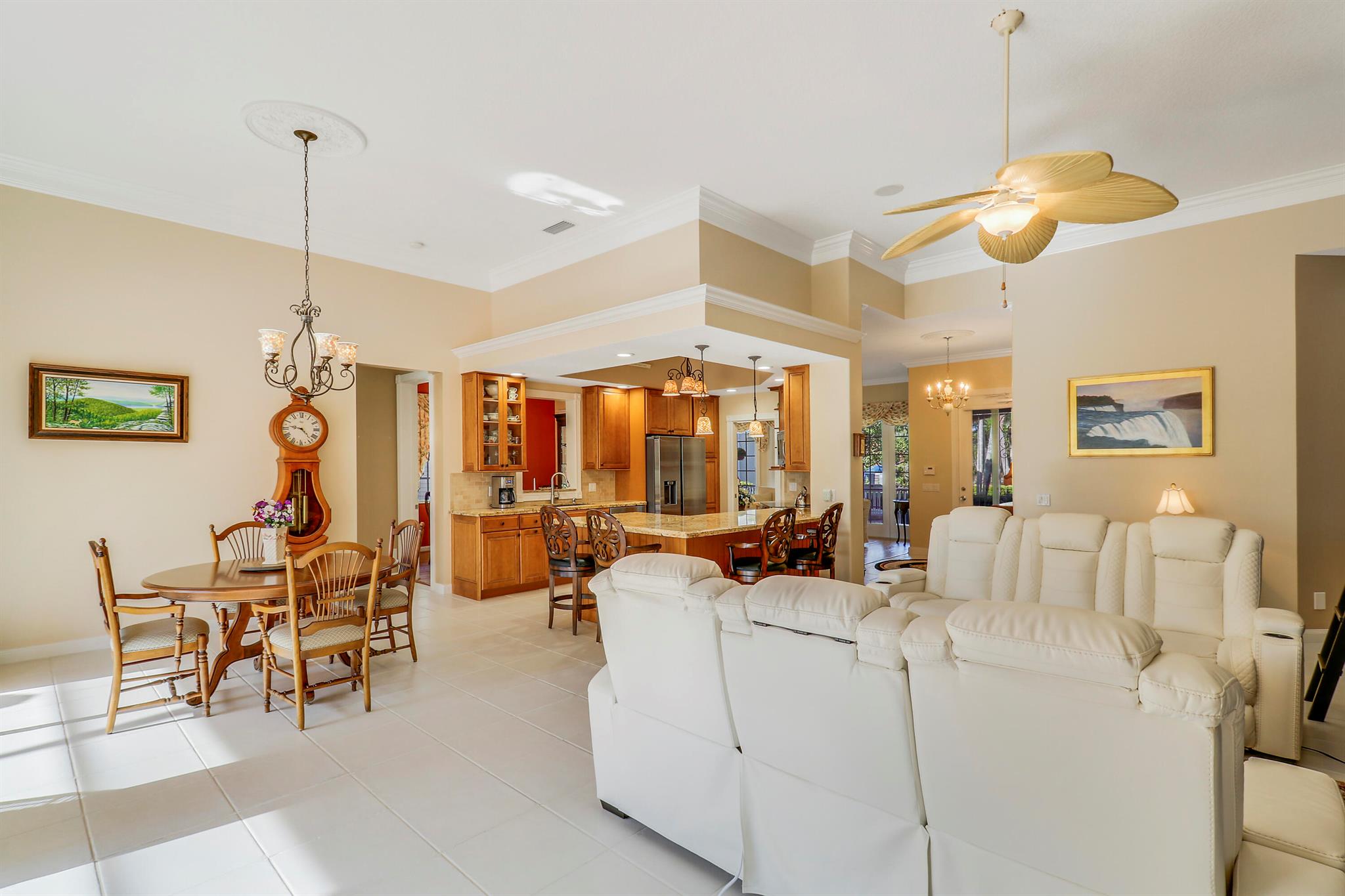 8657 SE Nicolete Lane