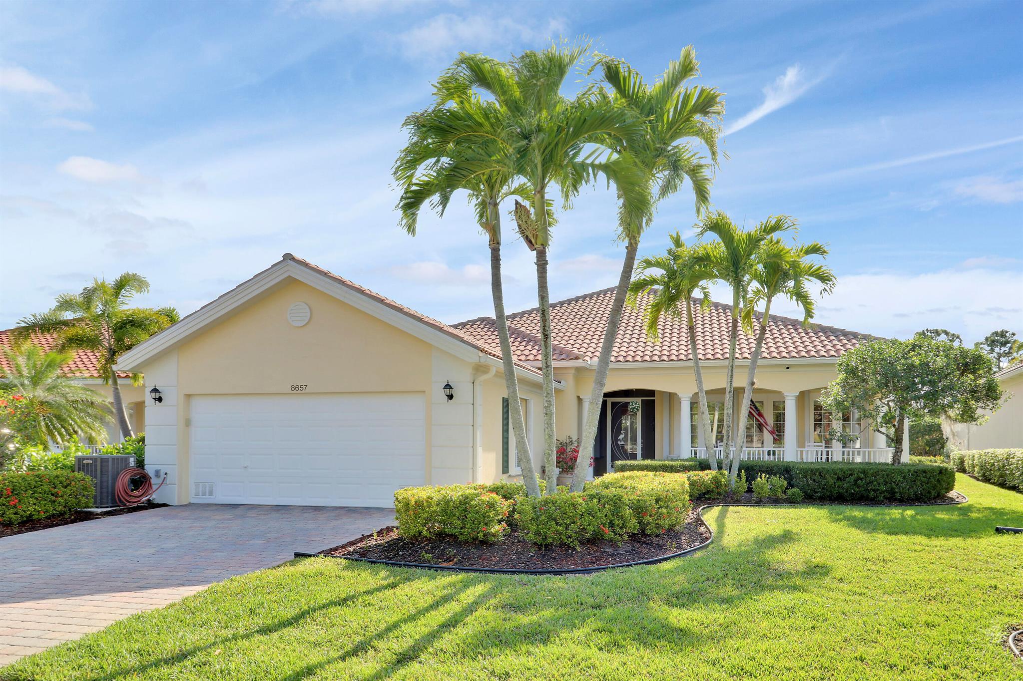 8657 SE Nicolete Lane