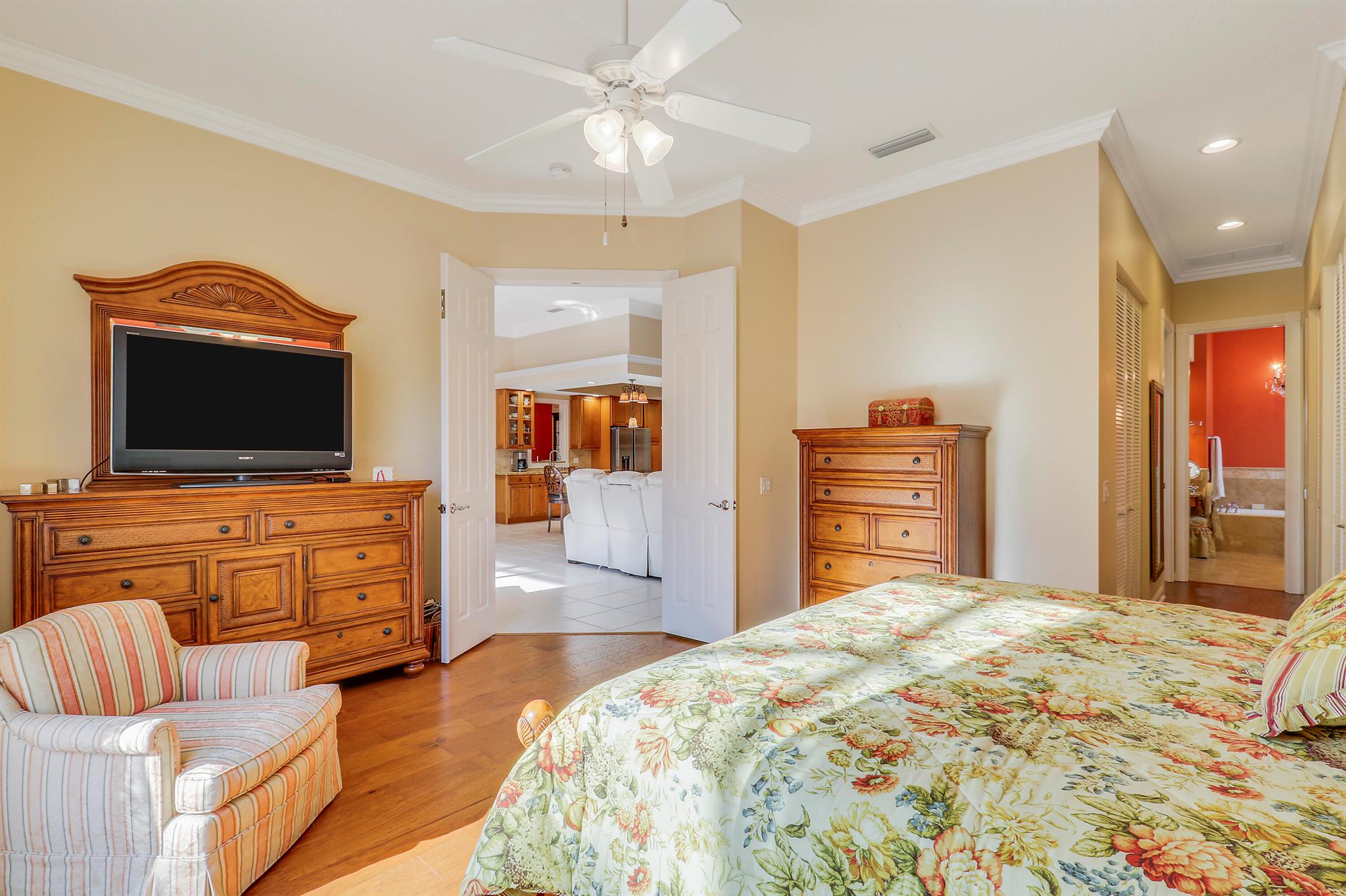 8657 SE Nicolete Lane