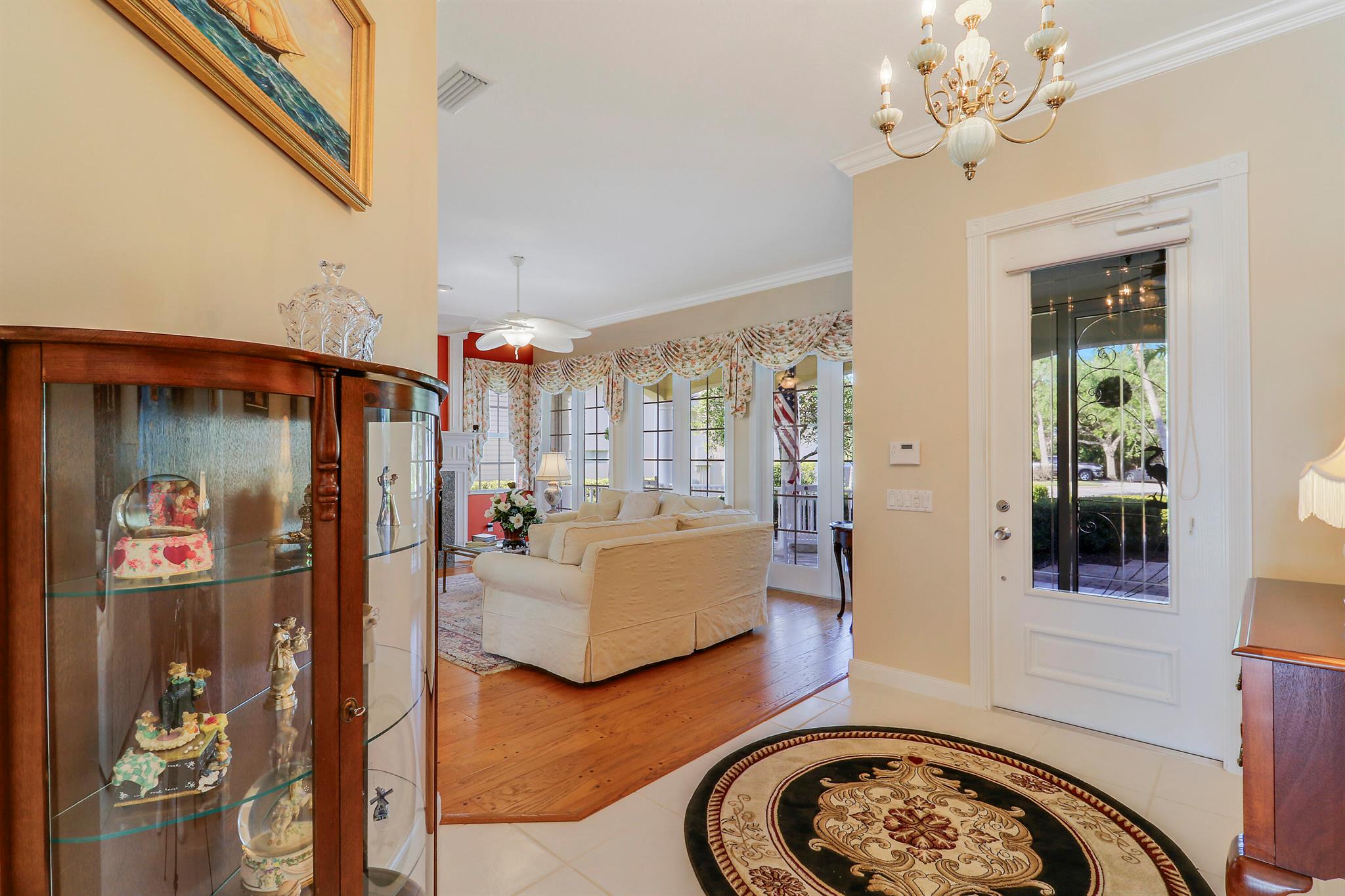 8657 SE Nicolete Lane