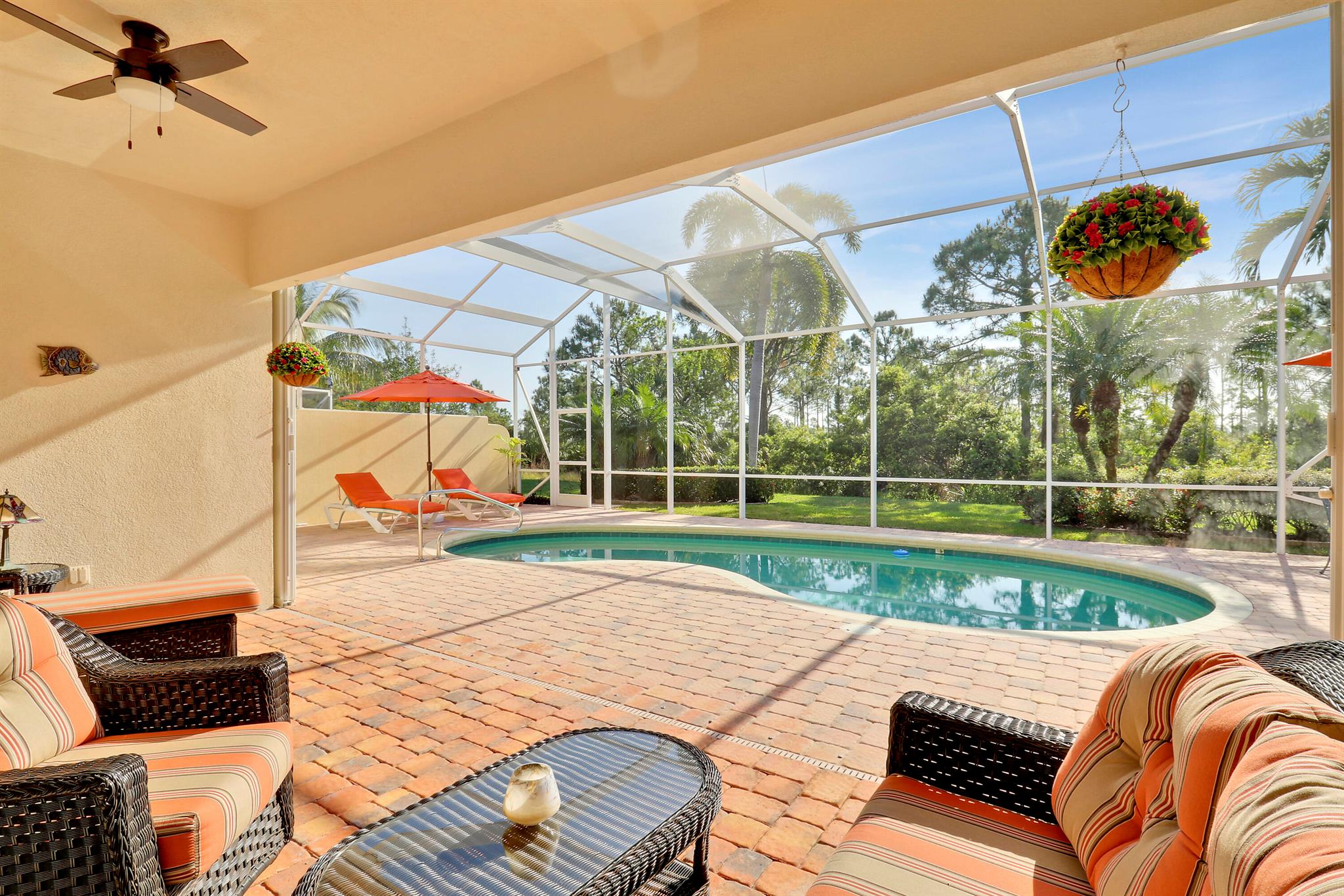 8657 SE Nicolete Lane