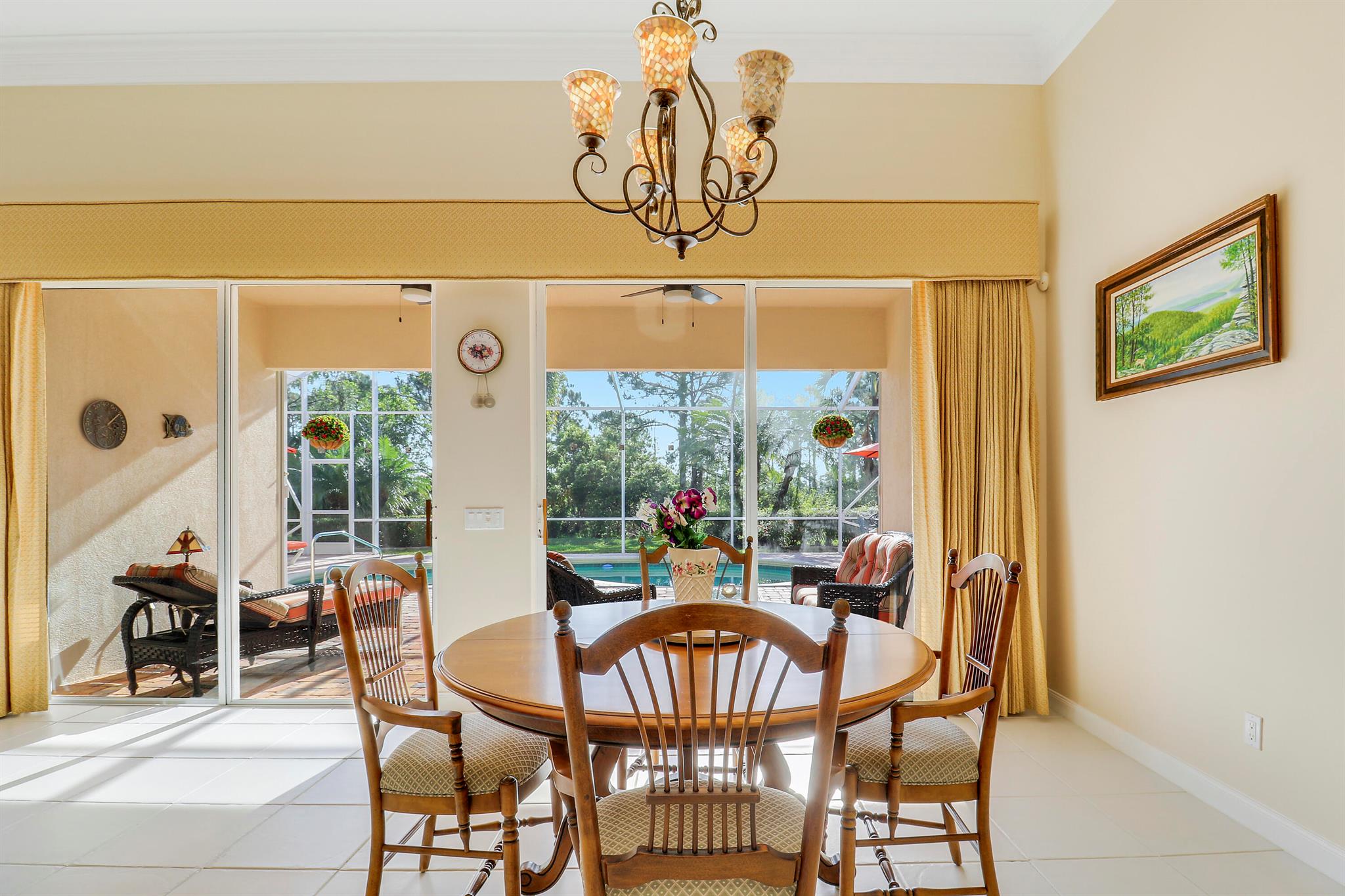 8657 SE Nicolete Lane