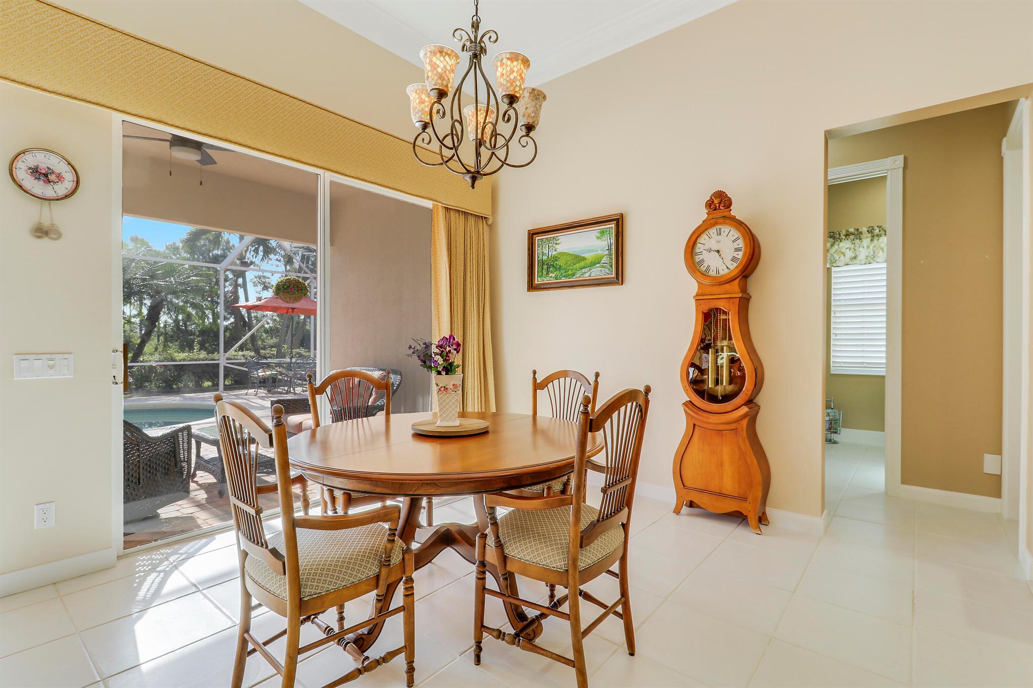 8657 SE Nicolete Lane