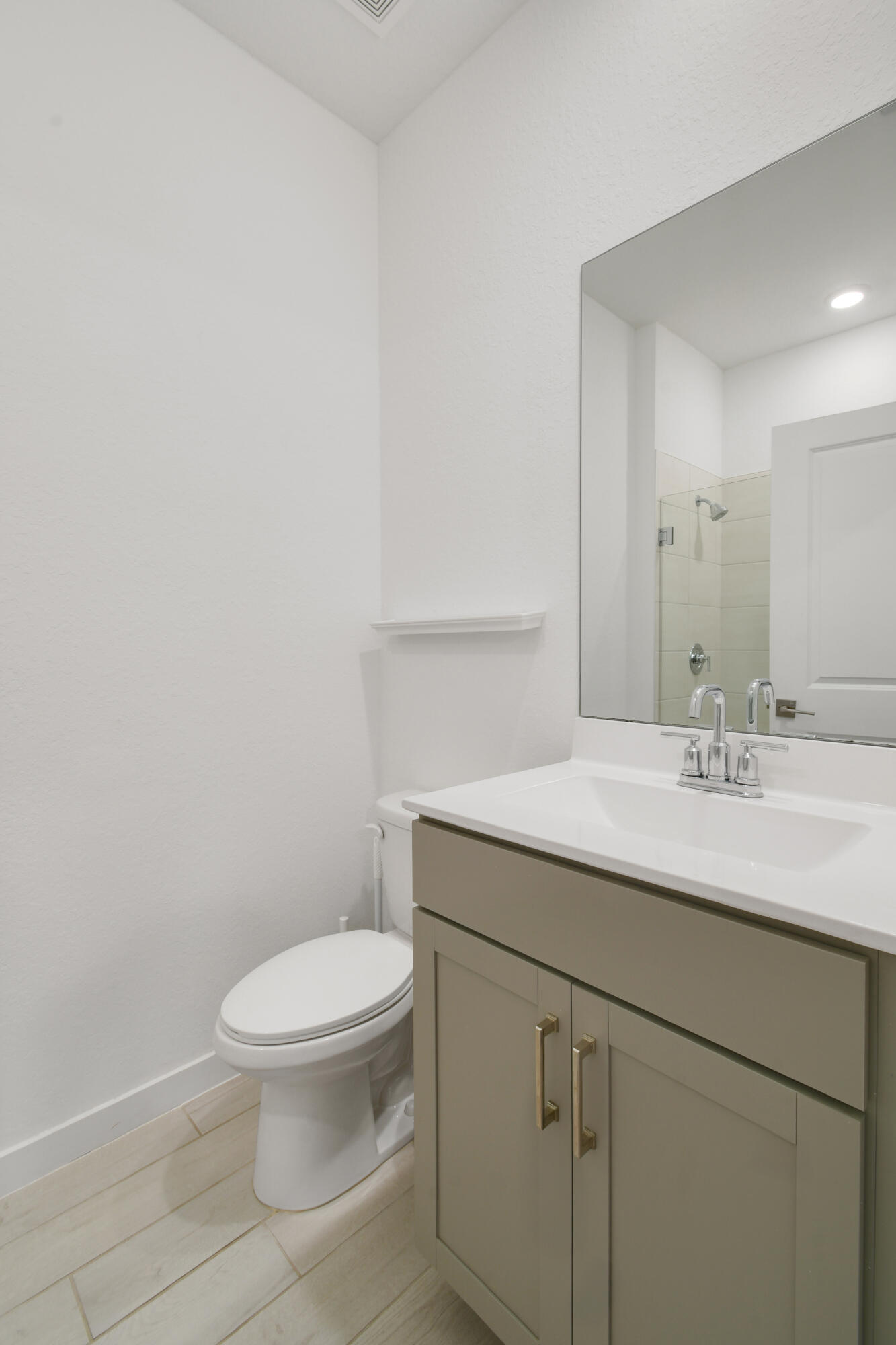 18519 Claybrook Street