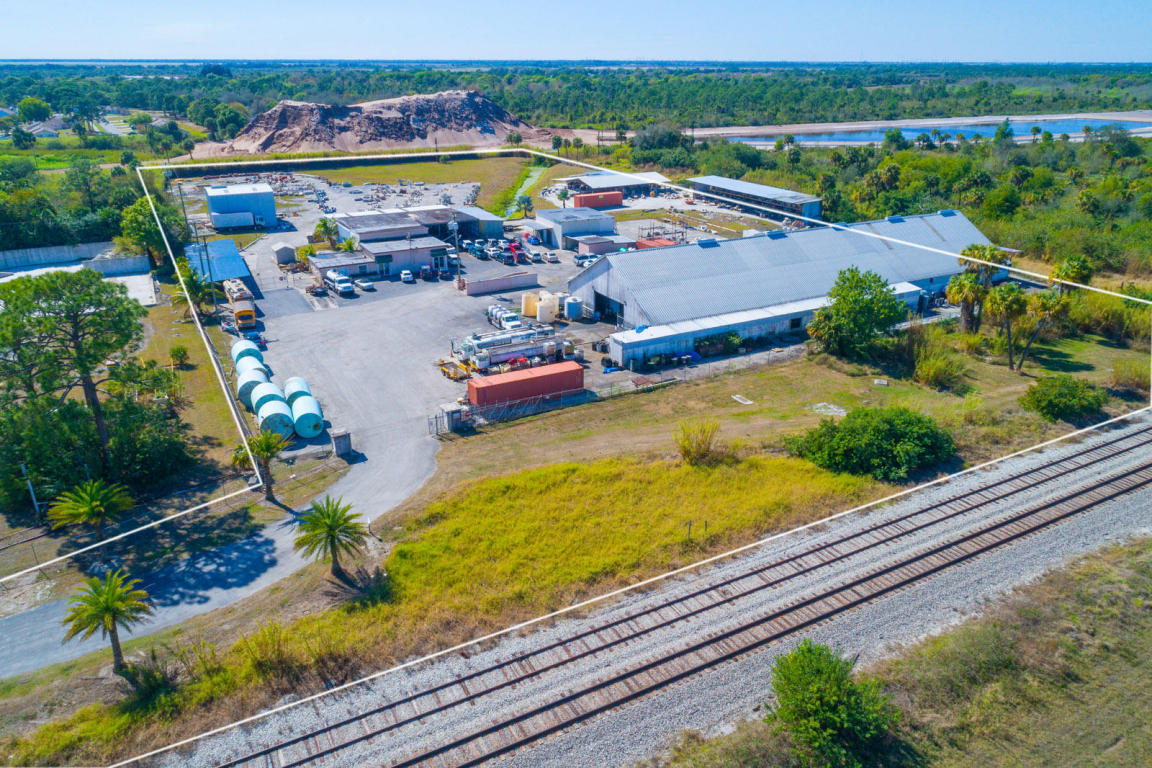 17250 SW Railroad Avenue