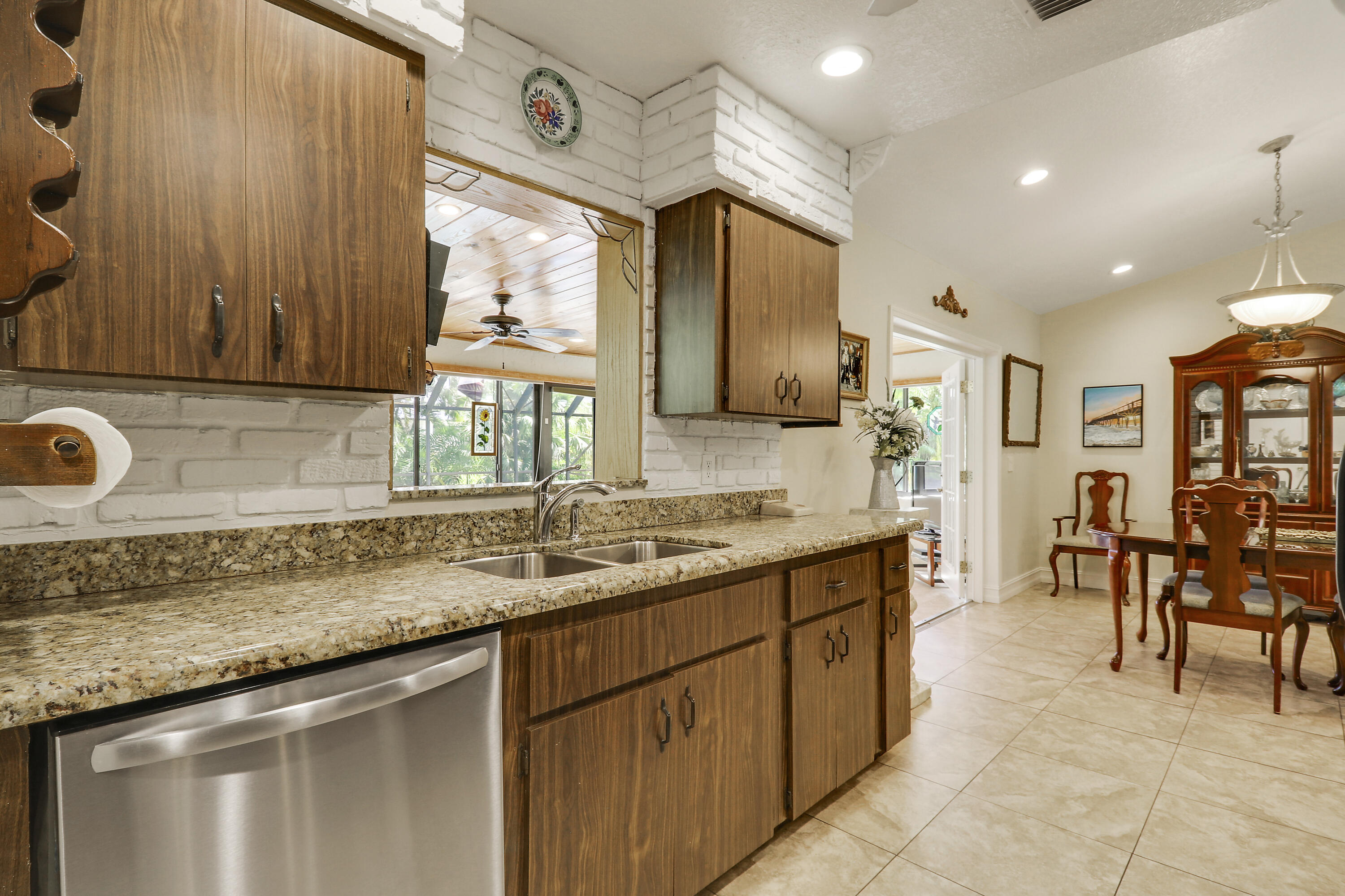 12734 66th Street N
