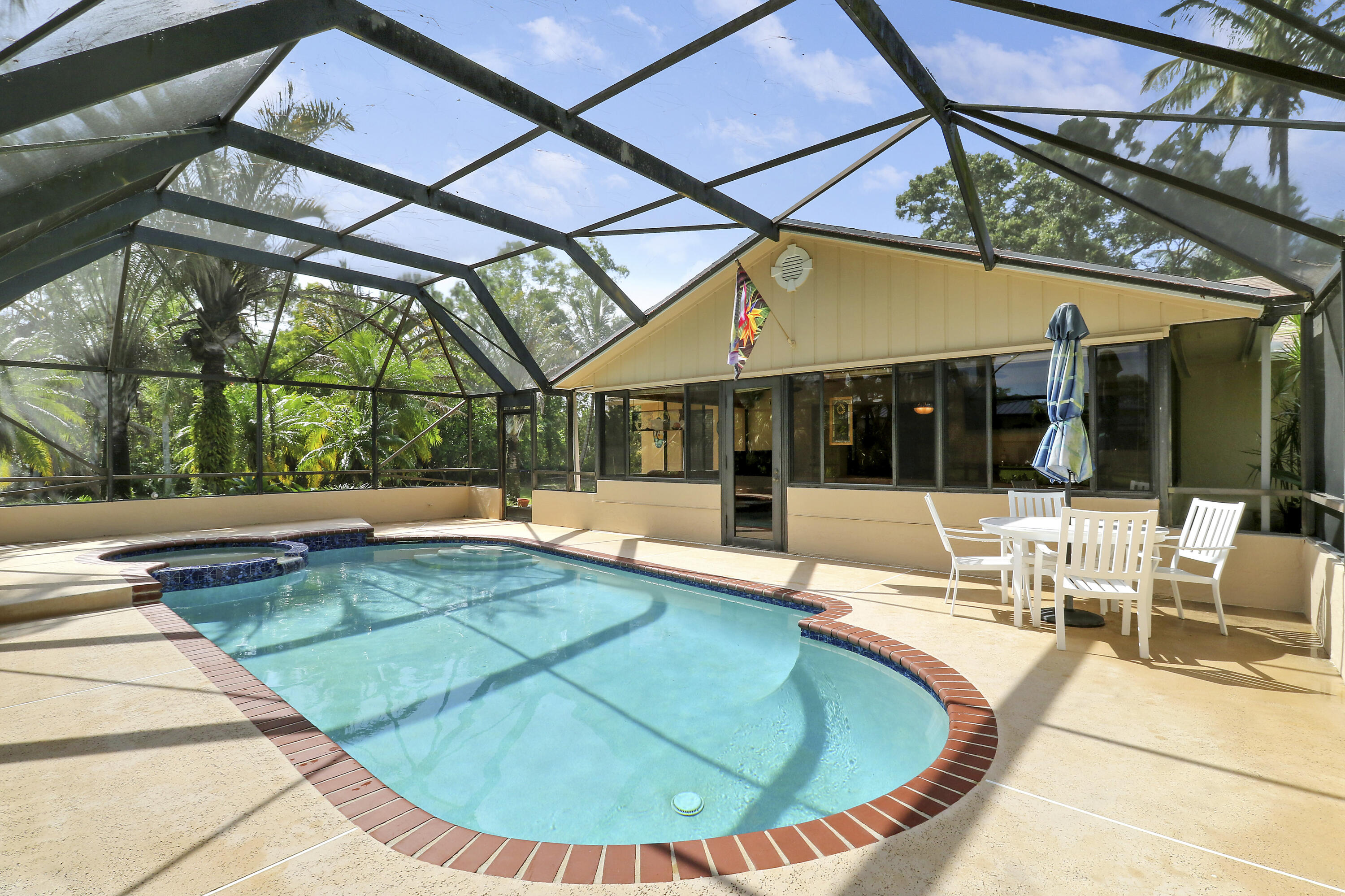 12734 66th Street N