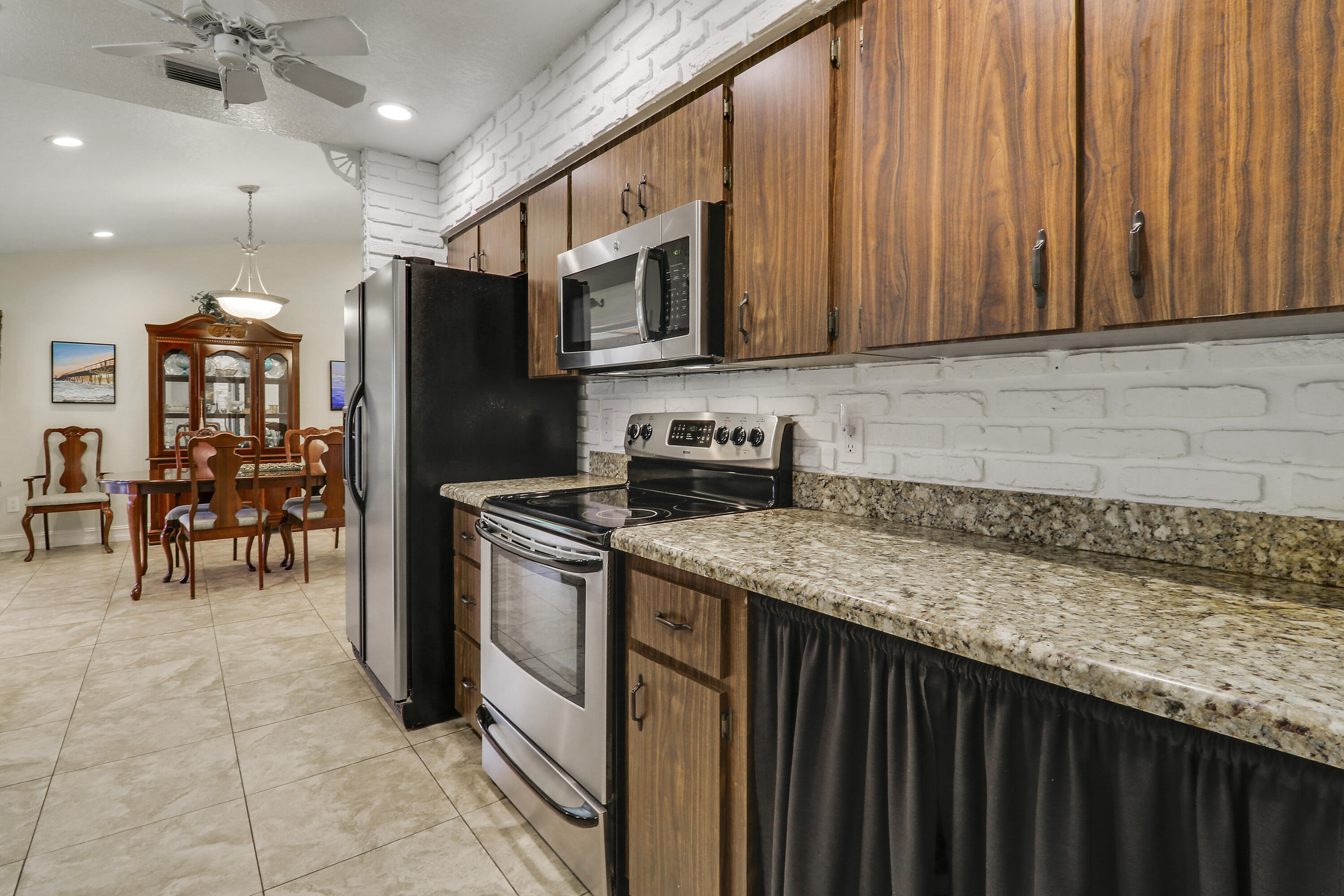 12734 66th Street N
