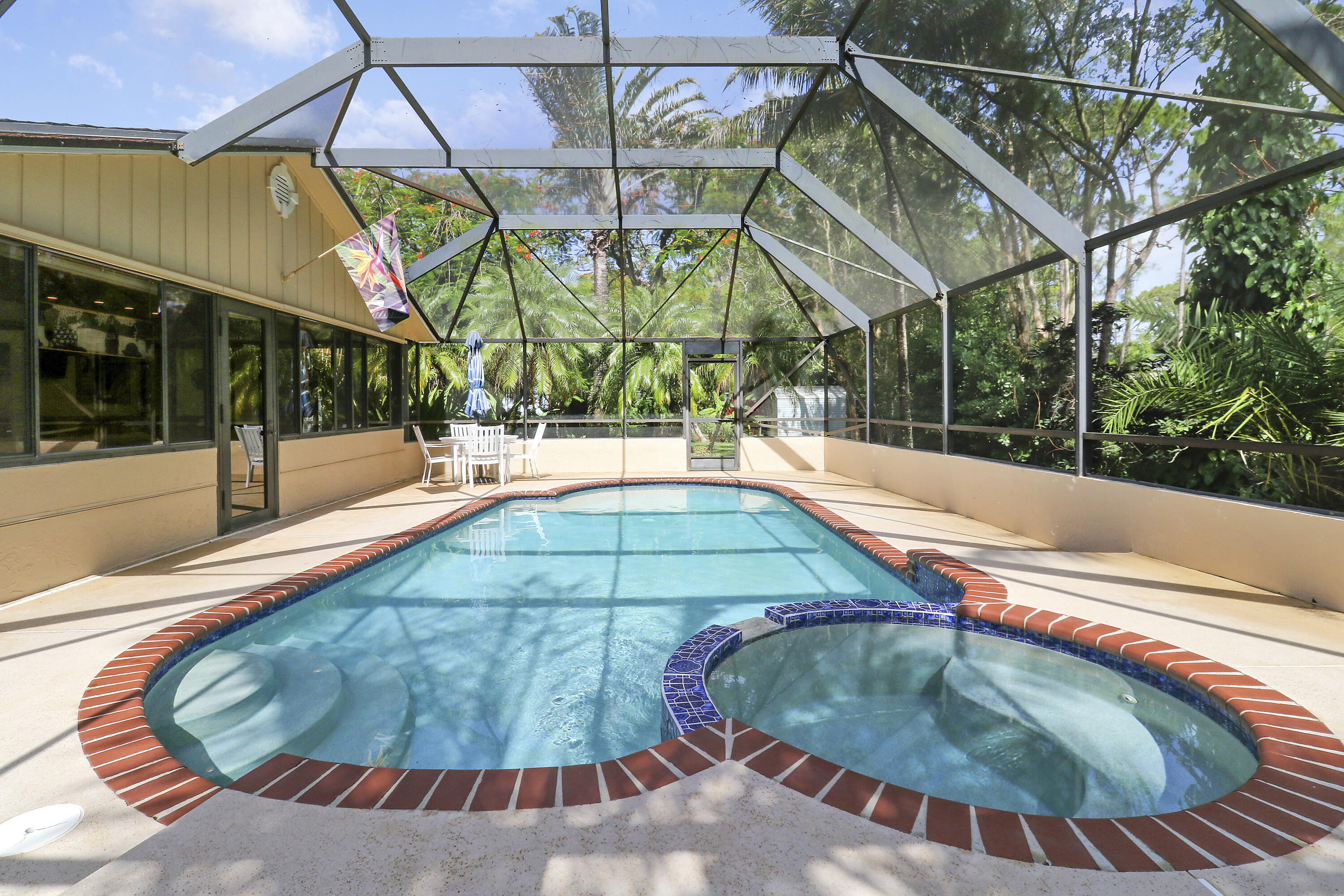 12734 66th Street N
