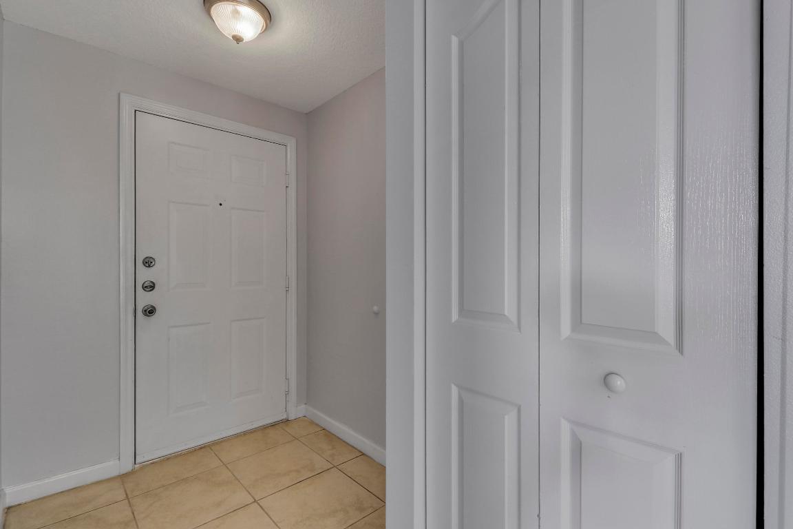 4302 Myrtlewood Circle E