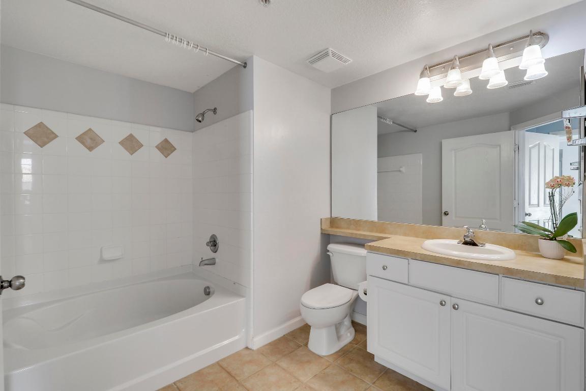 4302 Myrtlewood Circle E