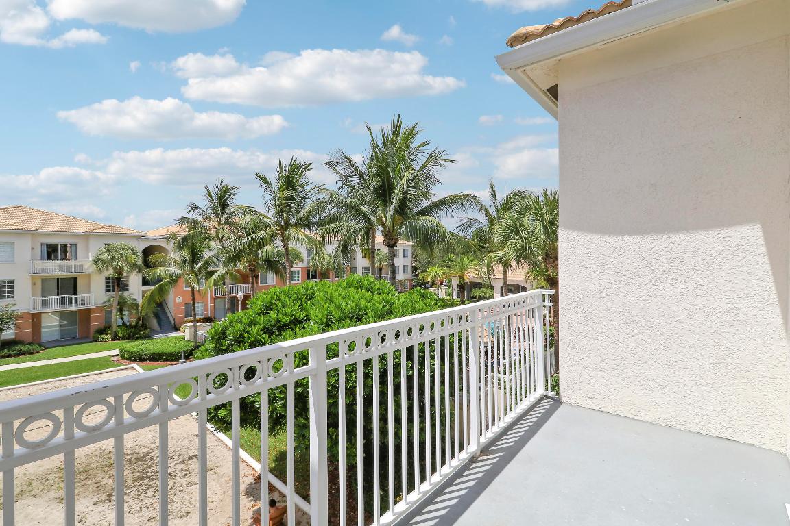 4302 Myrtlewood Circle E