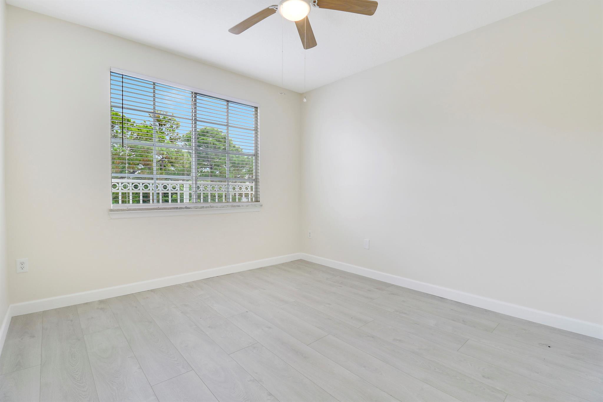 6305 Myrtlewood Circle W