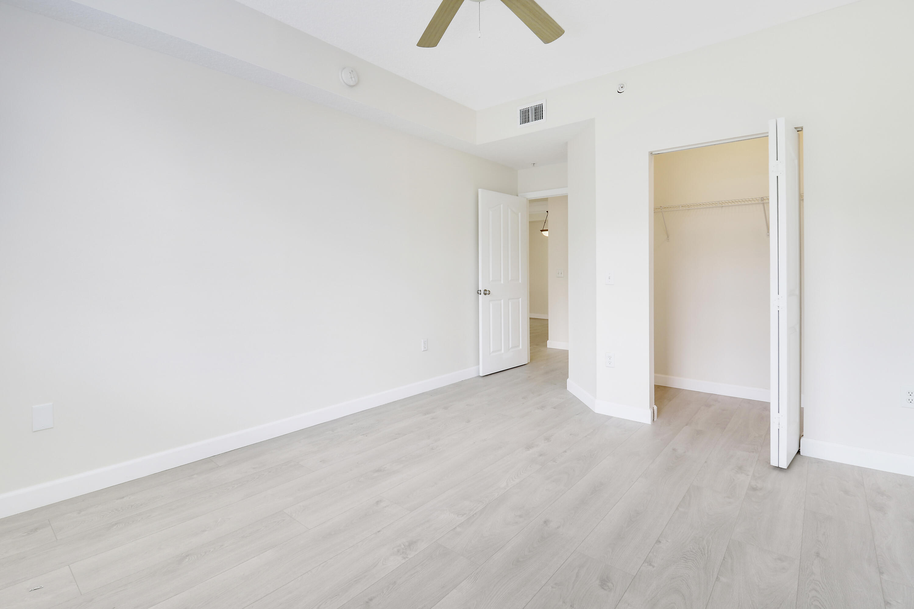 6305 Myrtlewood Circle W