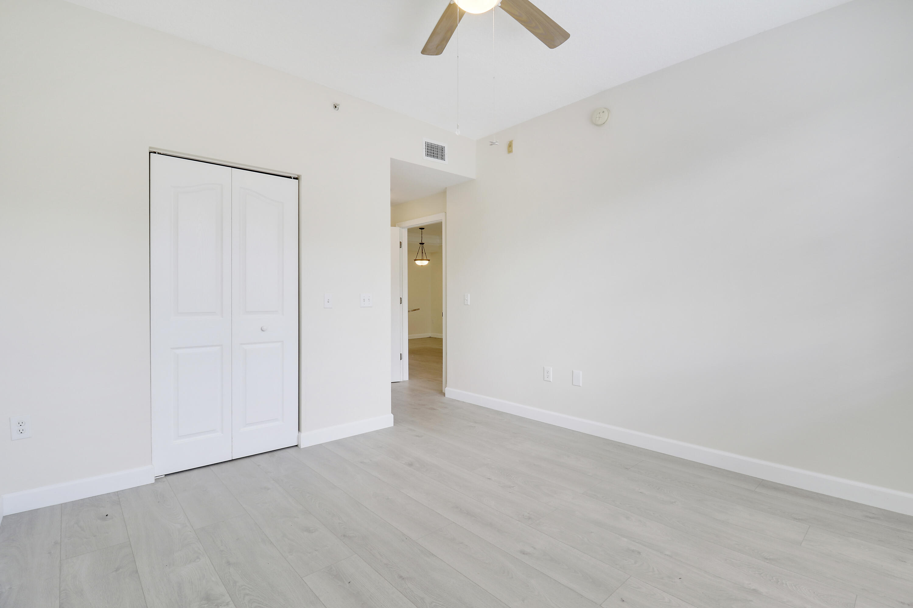 6305 Myrtlewood Circle W