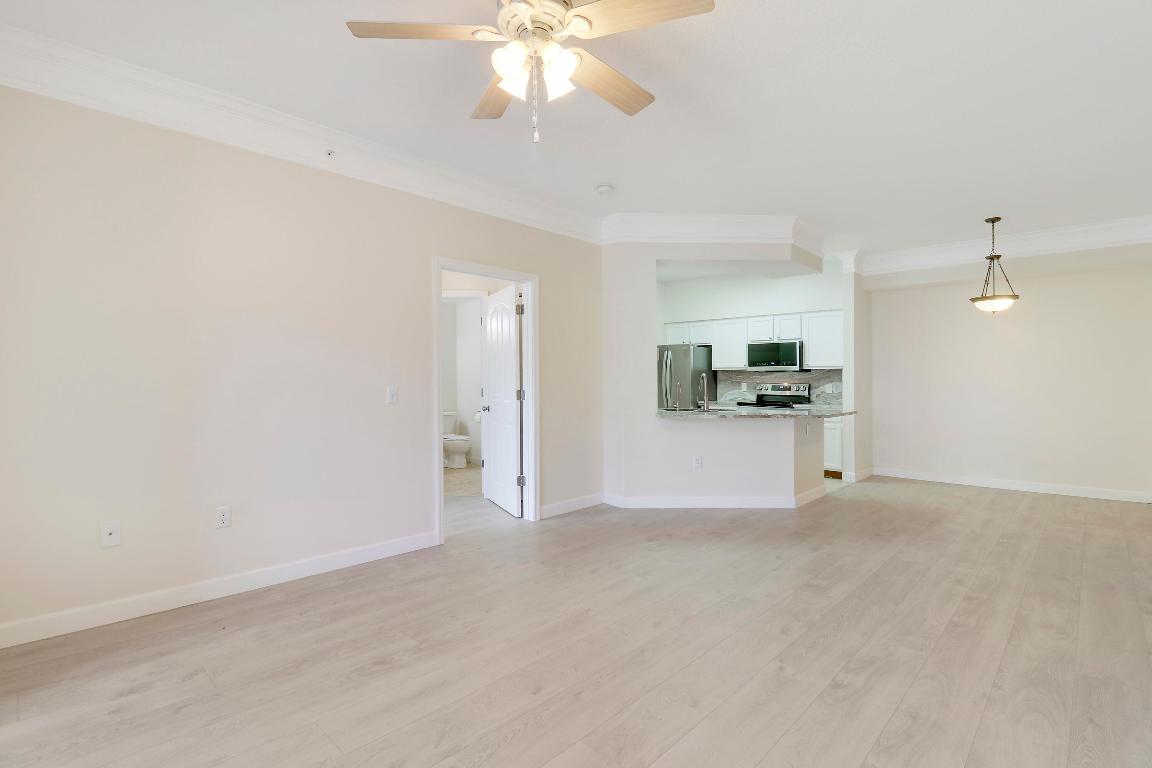 6305 Myrtlewood Circle W